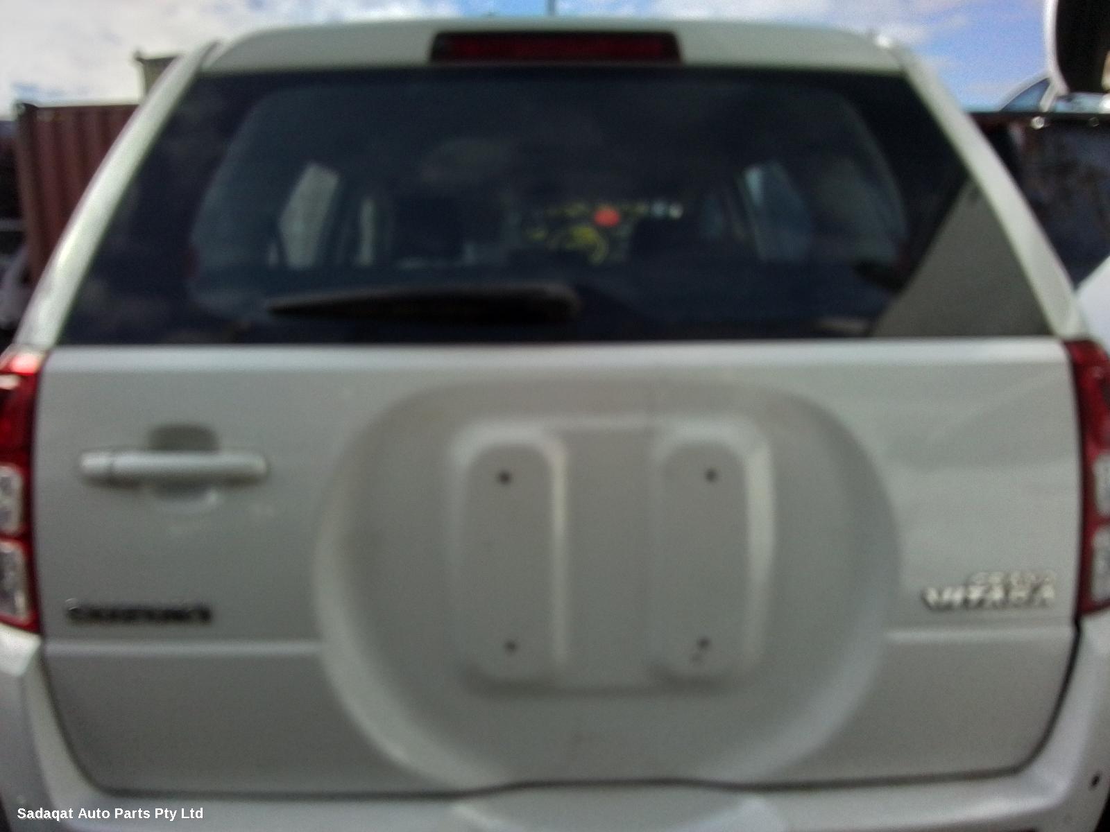 Suzuki Vitara Overflow Bottle