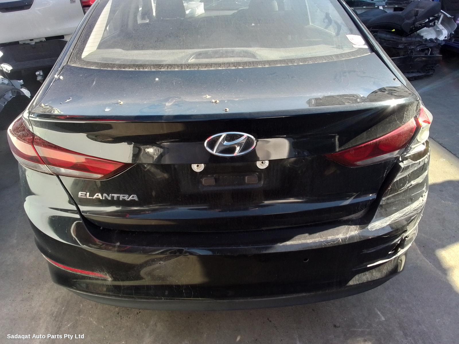 Hyundai Elantra Rear Garnish
