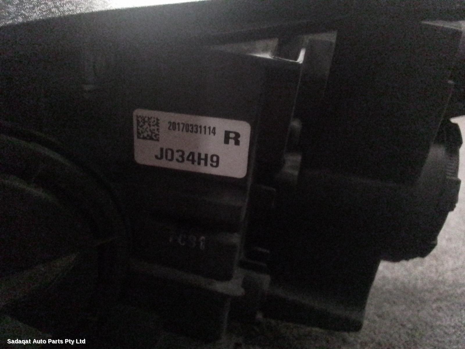 Hyundai Tucson Right Headlamp