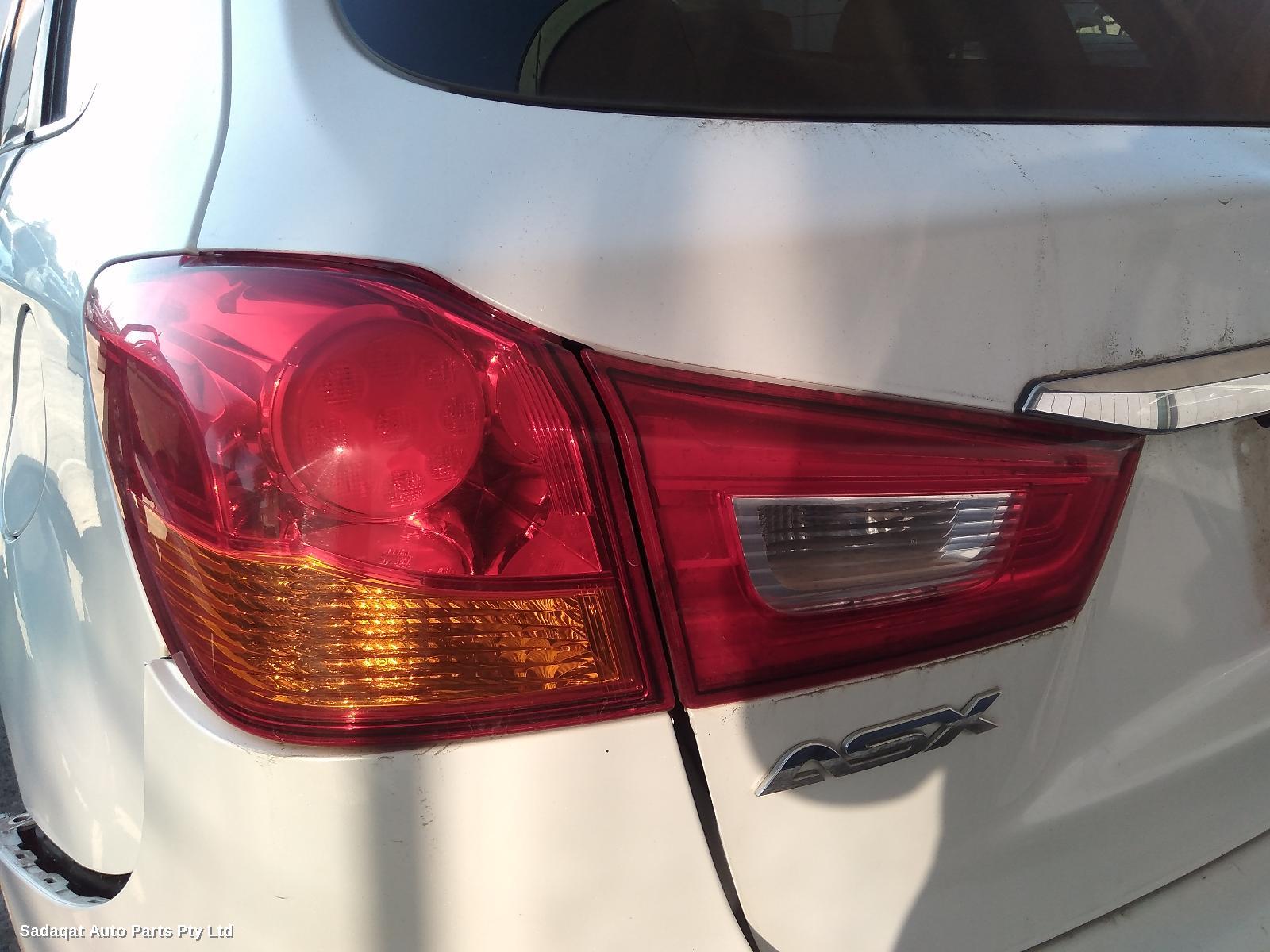 Mitsubishi Asx Right Front Door