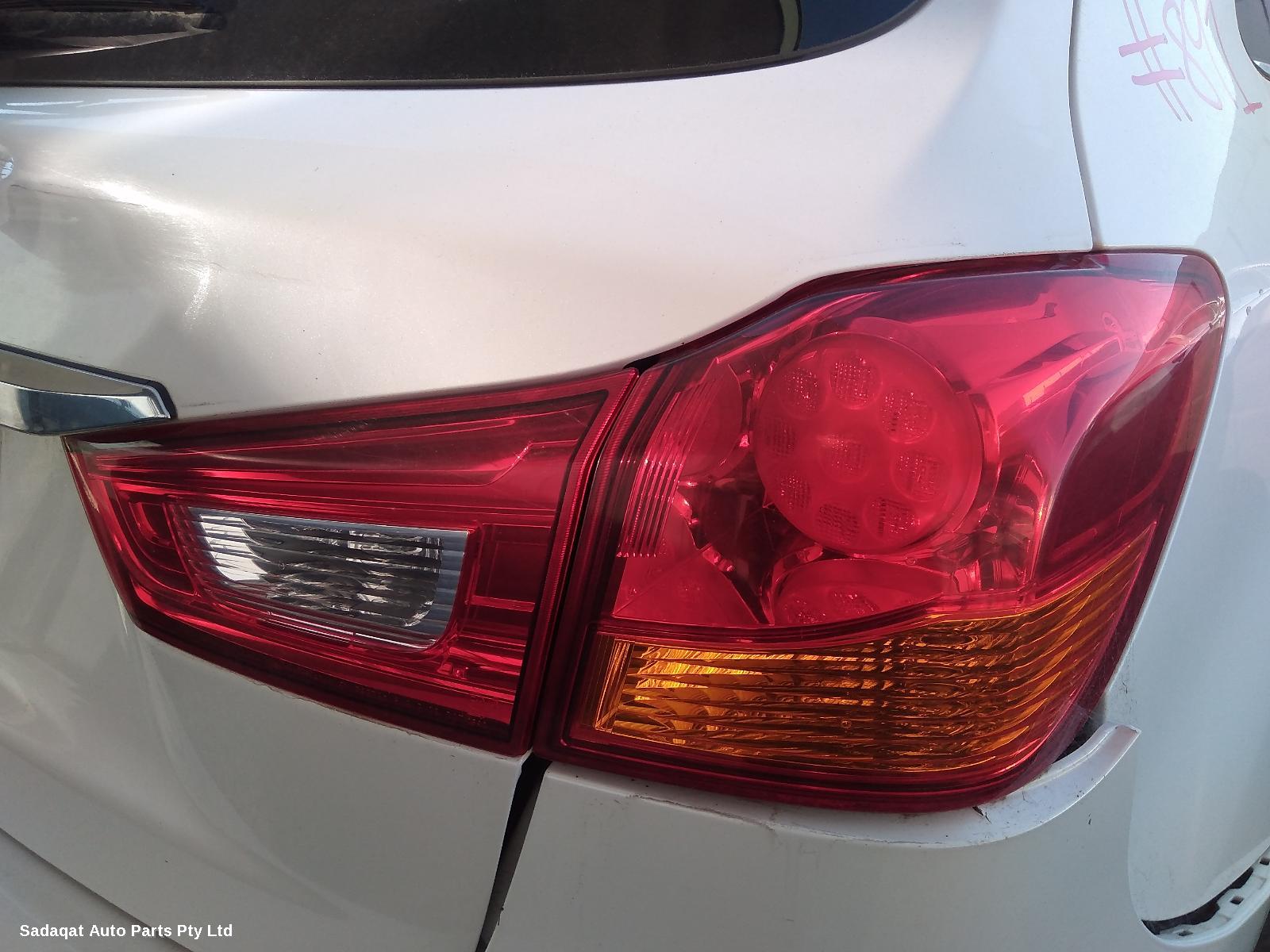 Mitsubishi Asx Right Front Door