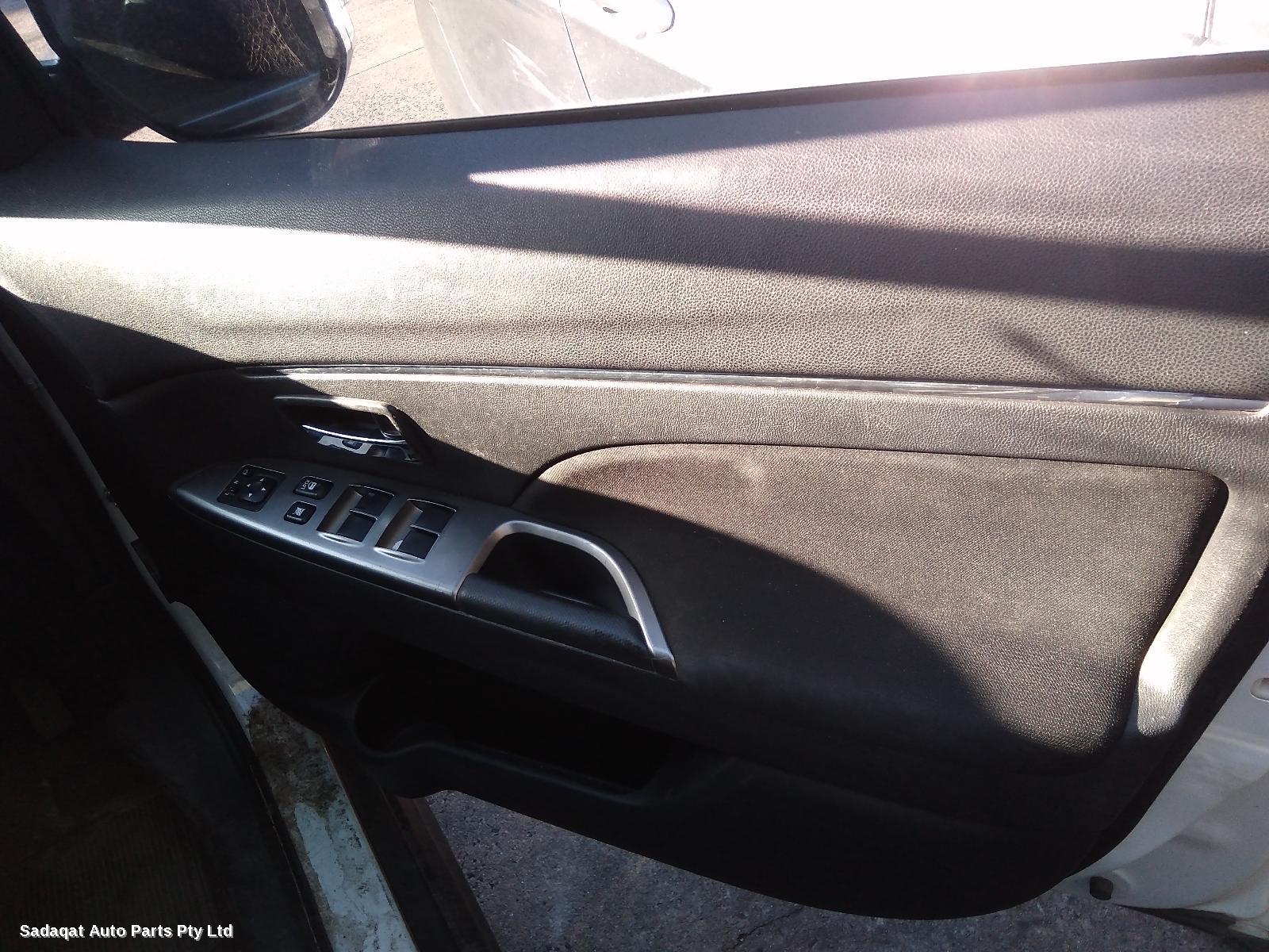 Mitsubishi Asx Right Front Door