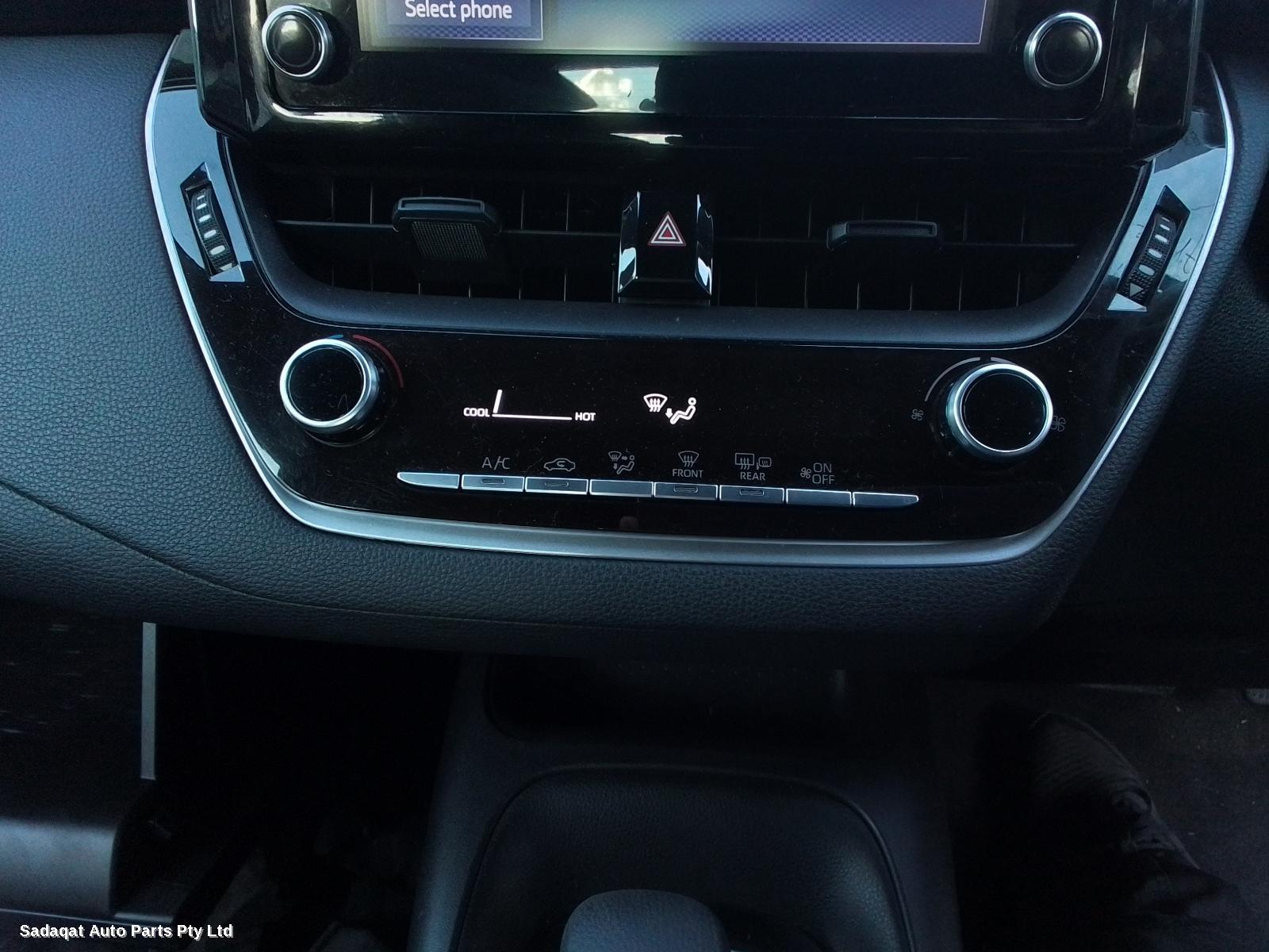 Toyota Corolla Rear Garnish