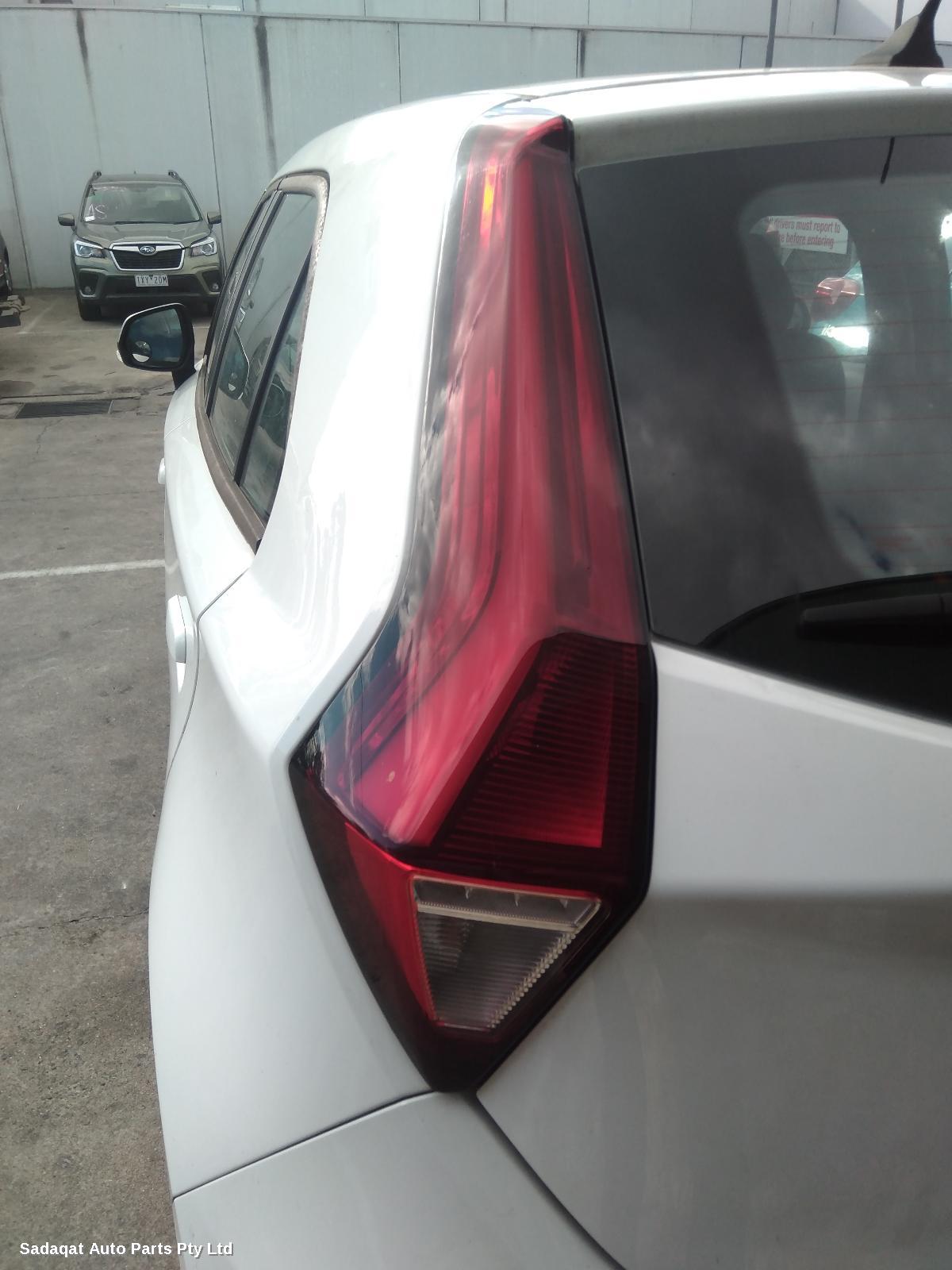 Mg Mg3 Left Front Door