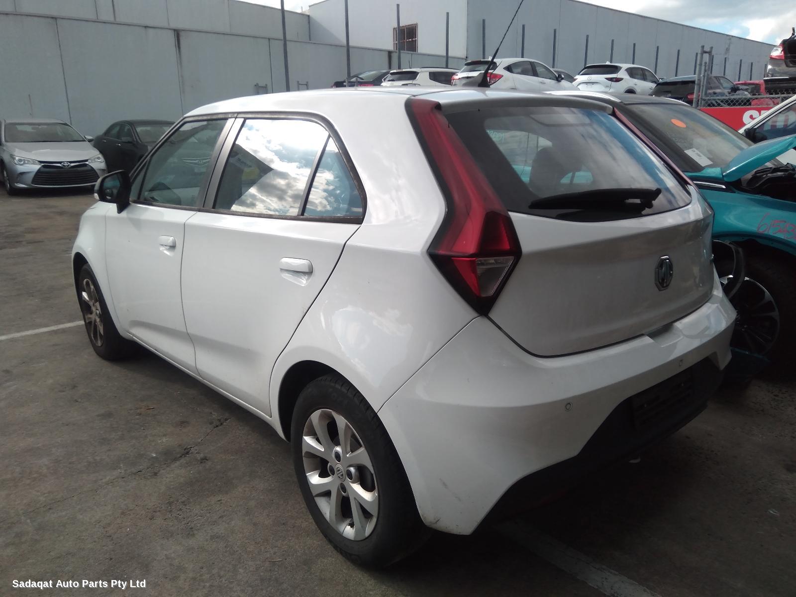 Mg Mg3 Left Front Door