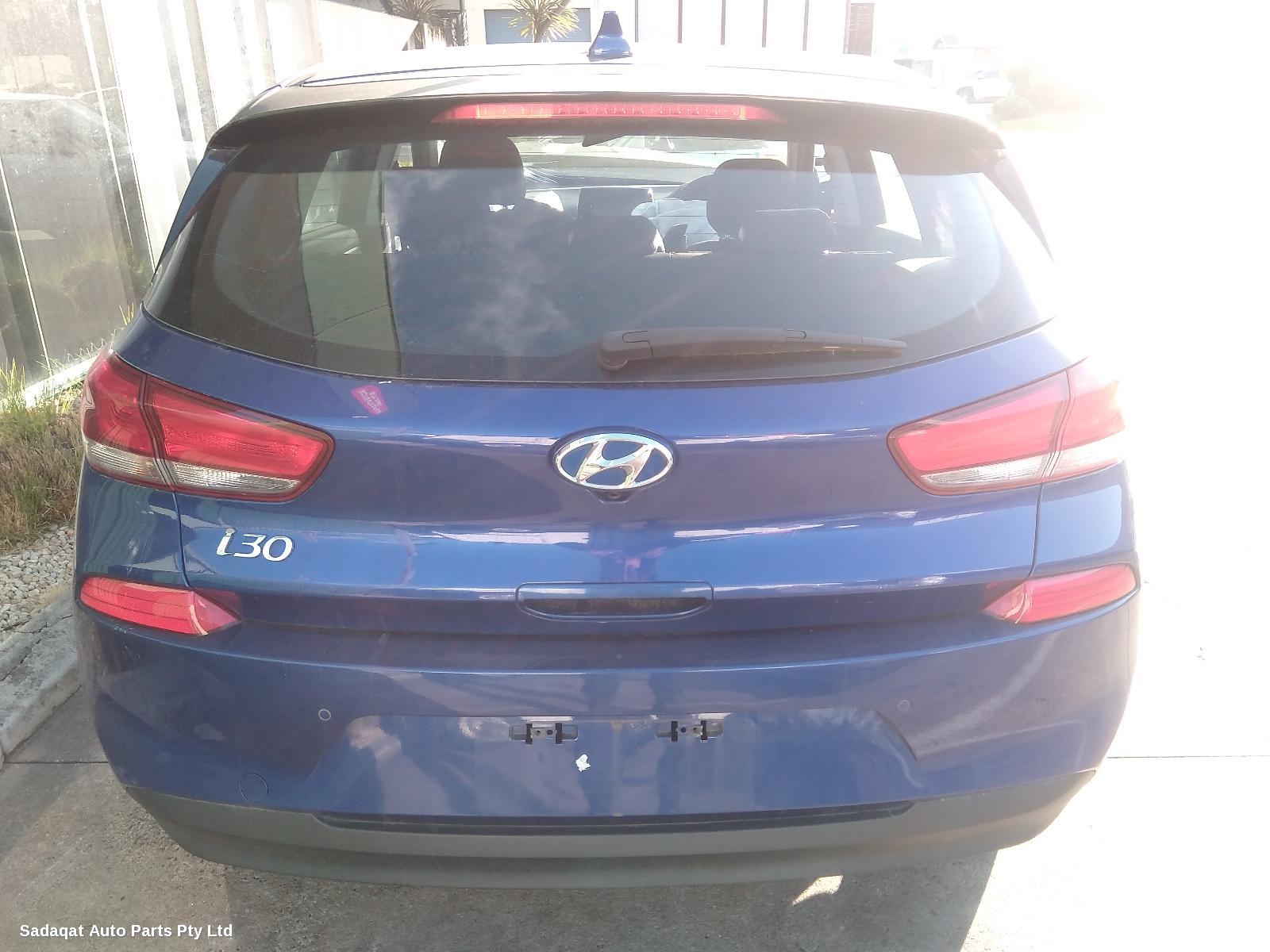 Hyundai I30 Left Door Mirror