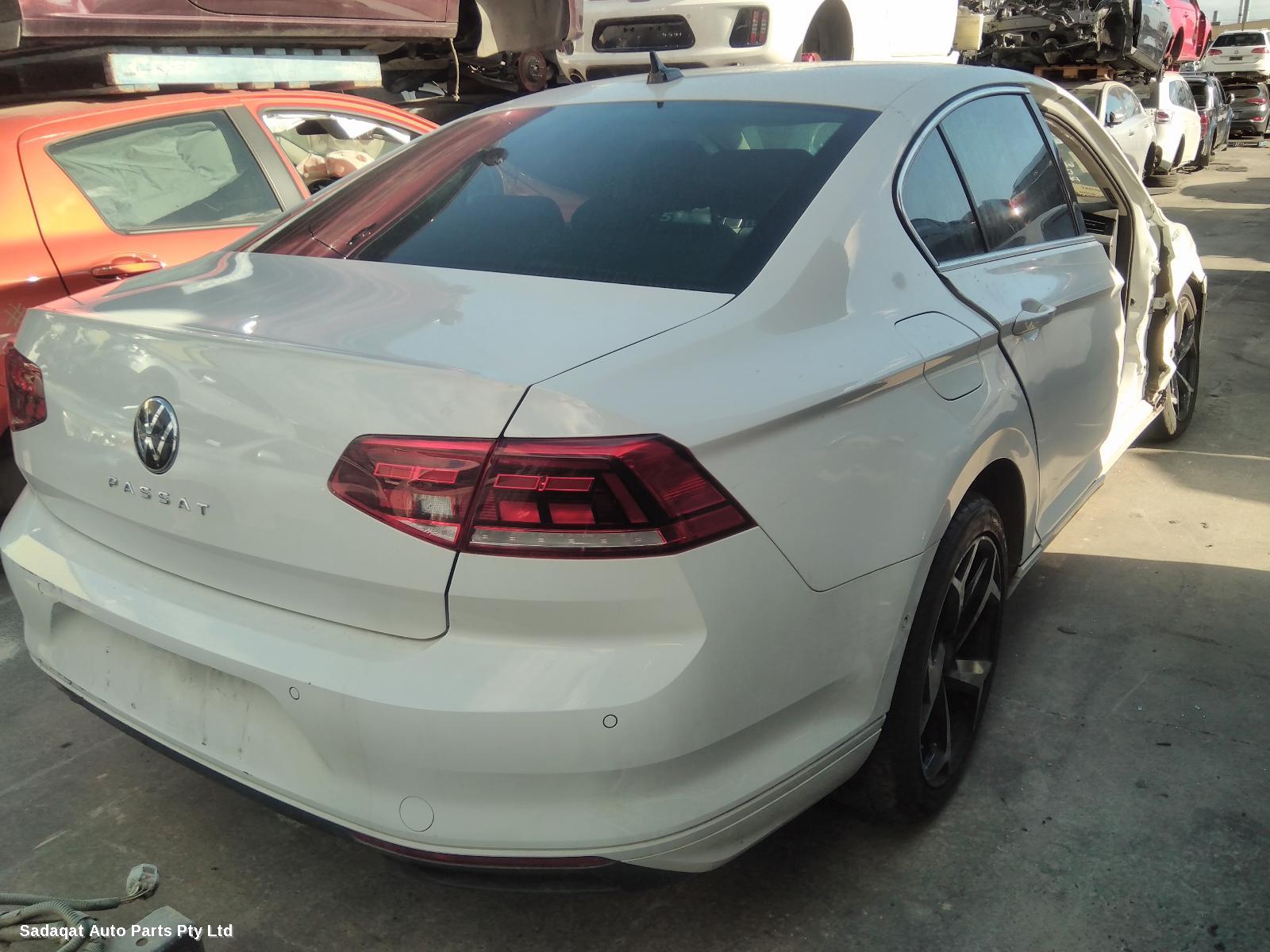 Volkswagen Passat Fan