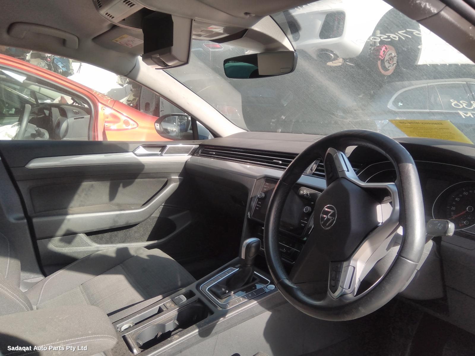 Volkswagen Passat Fan