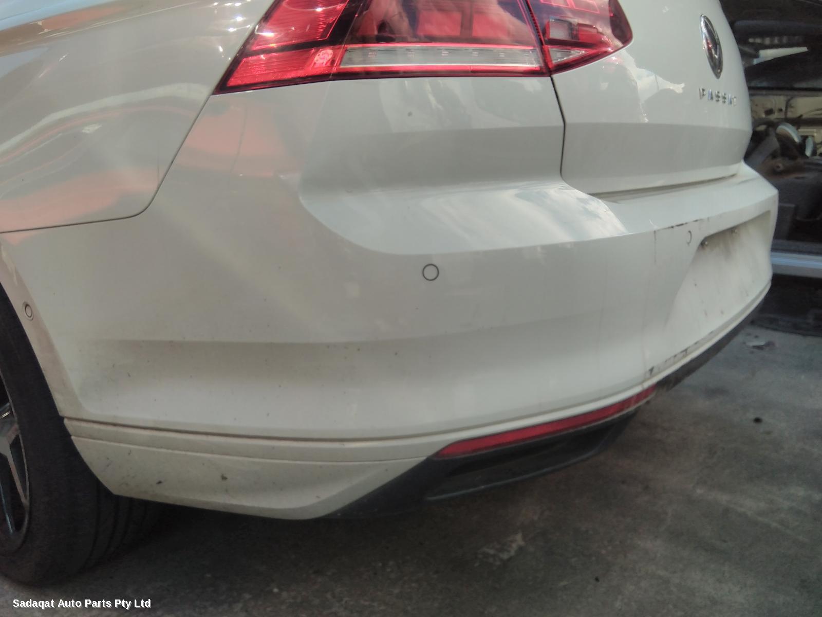 Volkswagen Passat Fan