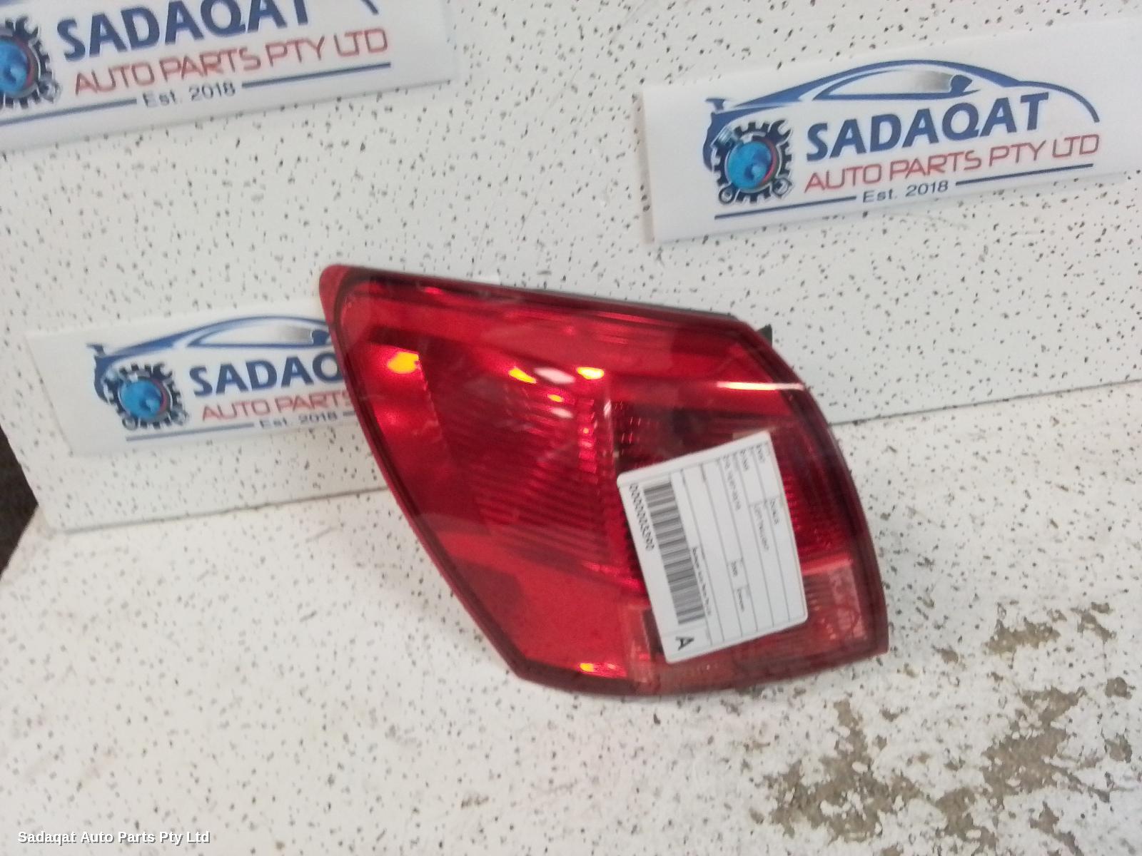 Nissan Dualis Left Taillight