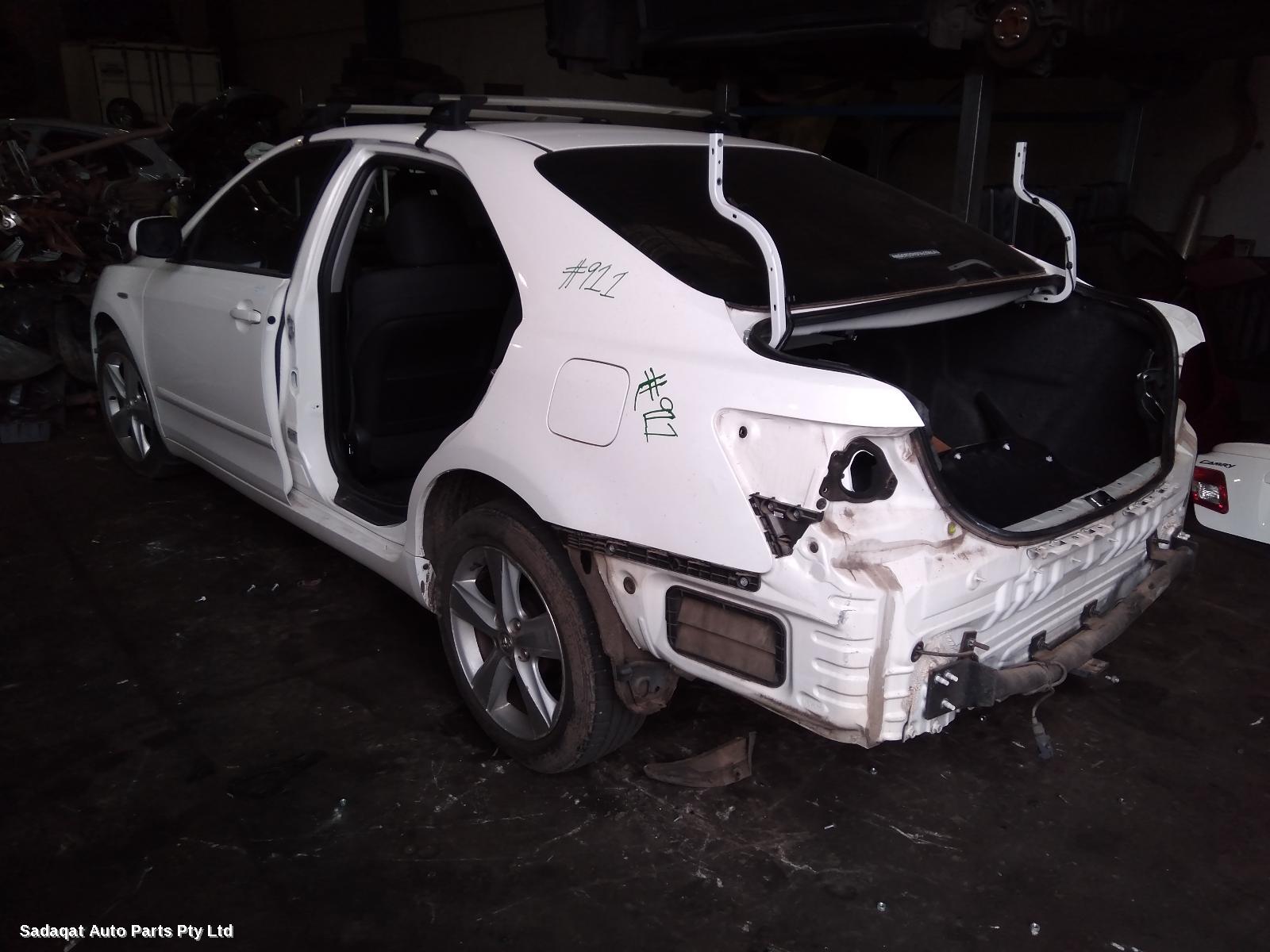 Toyota Camry Left Taillight