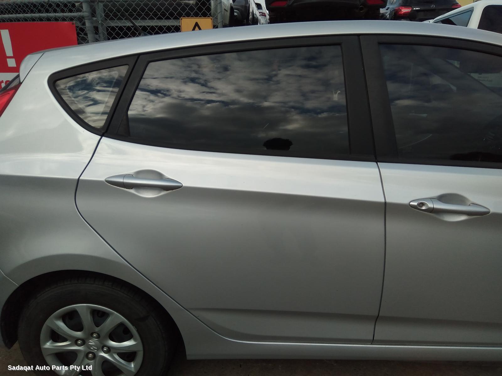 Hyundai Accent Hatch Strut