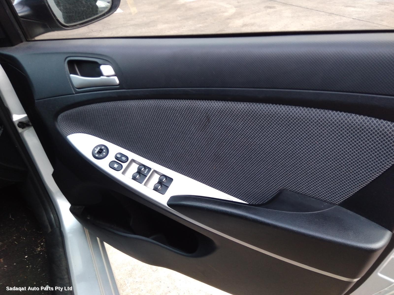 Hyundai Accent Hatch Strut