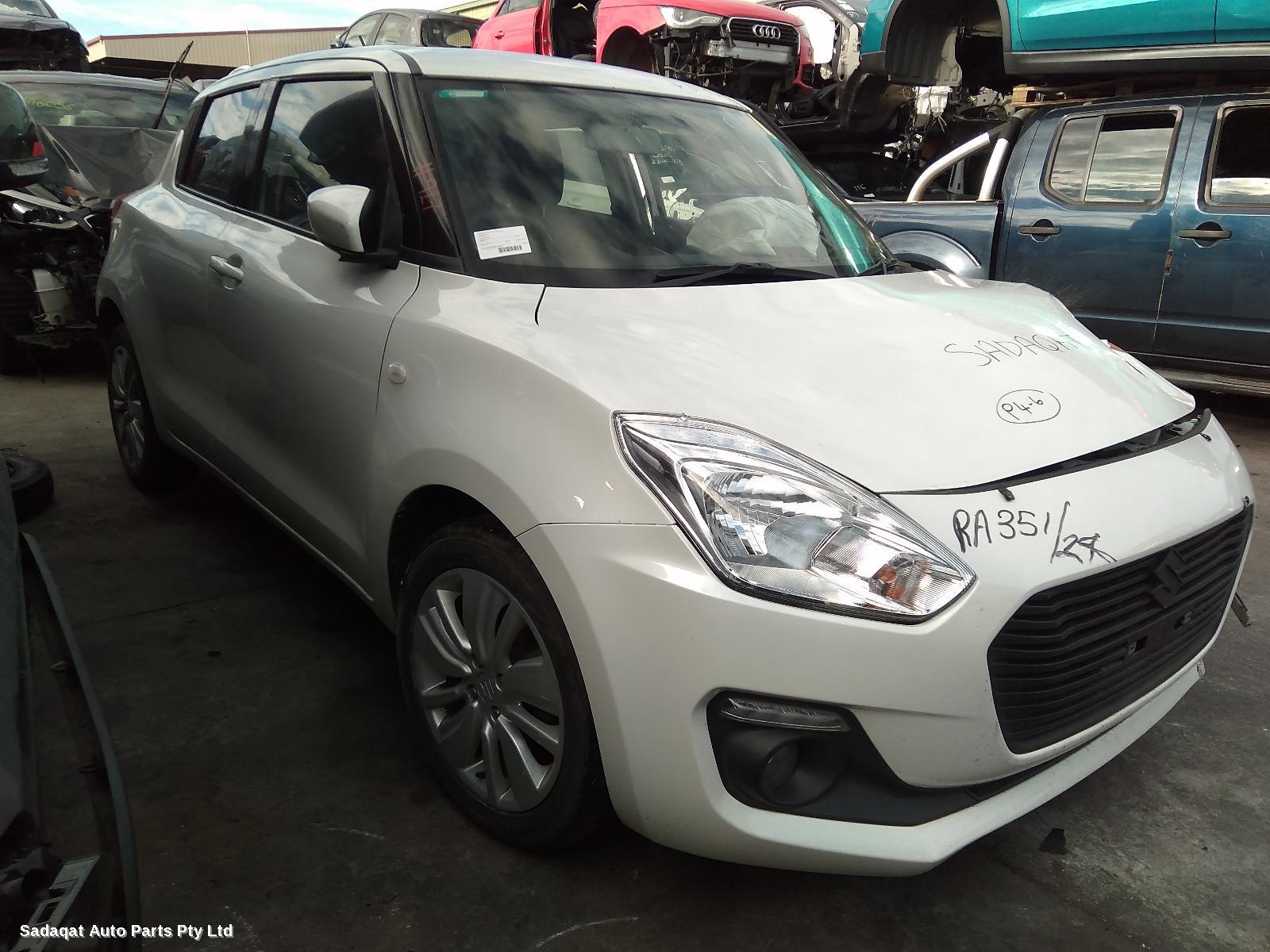 Suzuki Swift Right Door Mirror