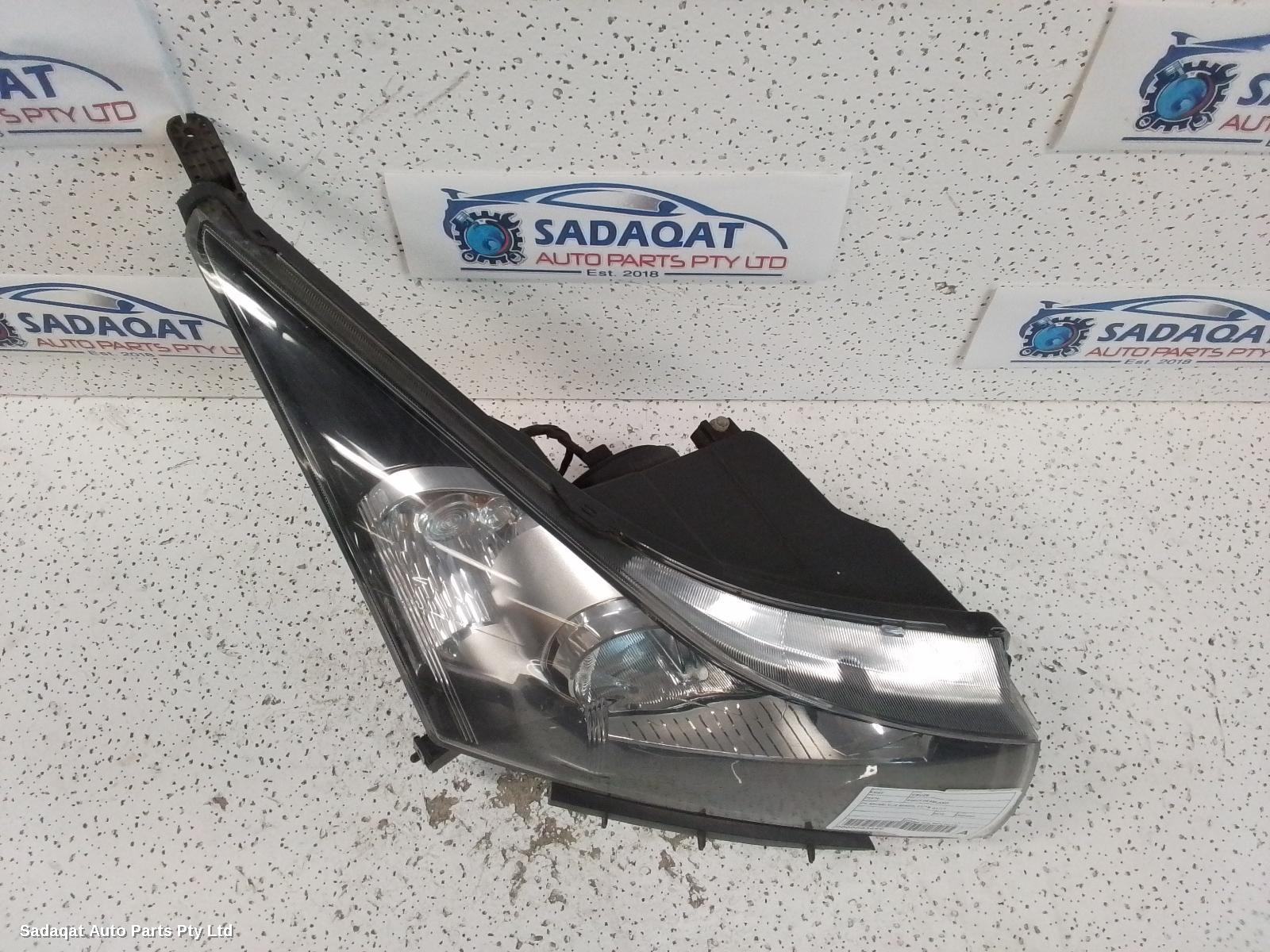 Holden Cruze Right Headlamp