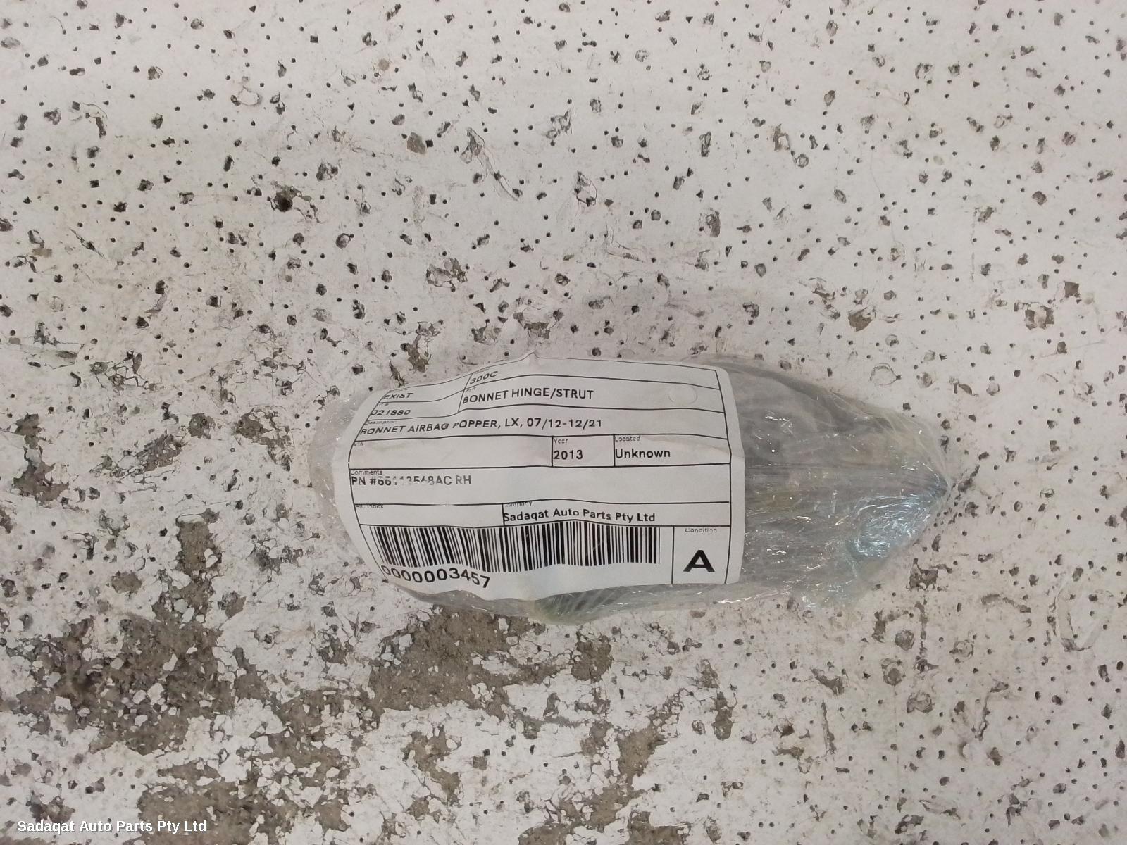 Chrysler 300c Bonnet Hinge/strut