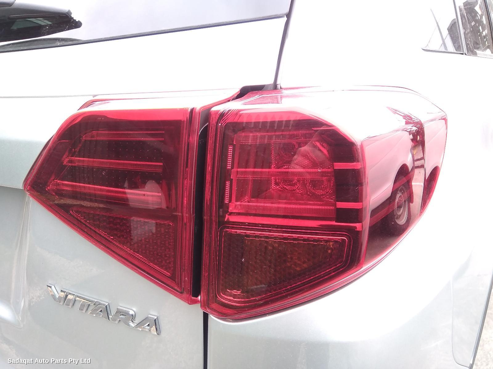 Suzuki Vitara Right Door Mirror