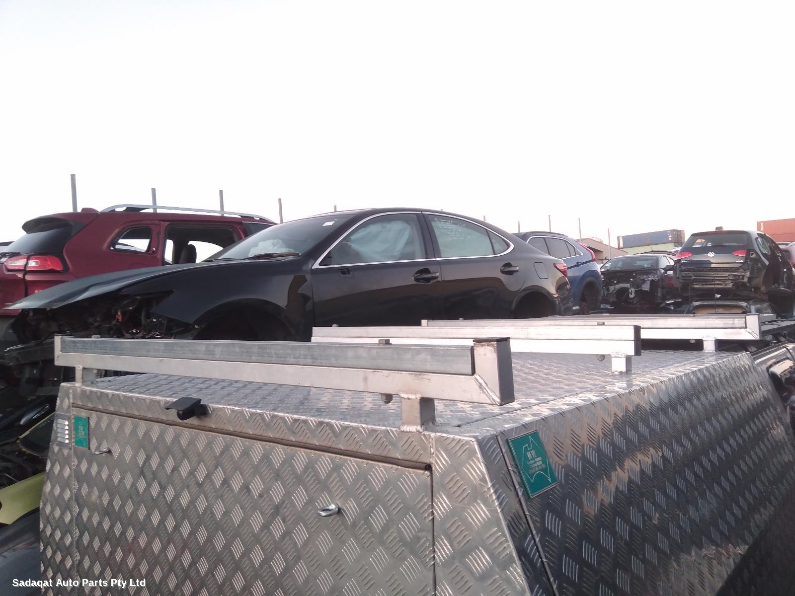 Nissan Navara Left Door Mirror