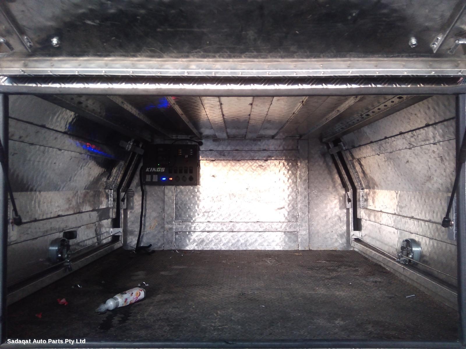 Nissan Navara Left Door Mirror