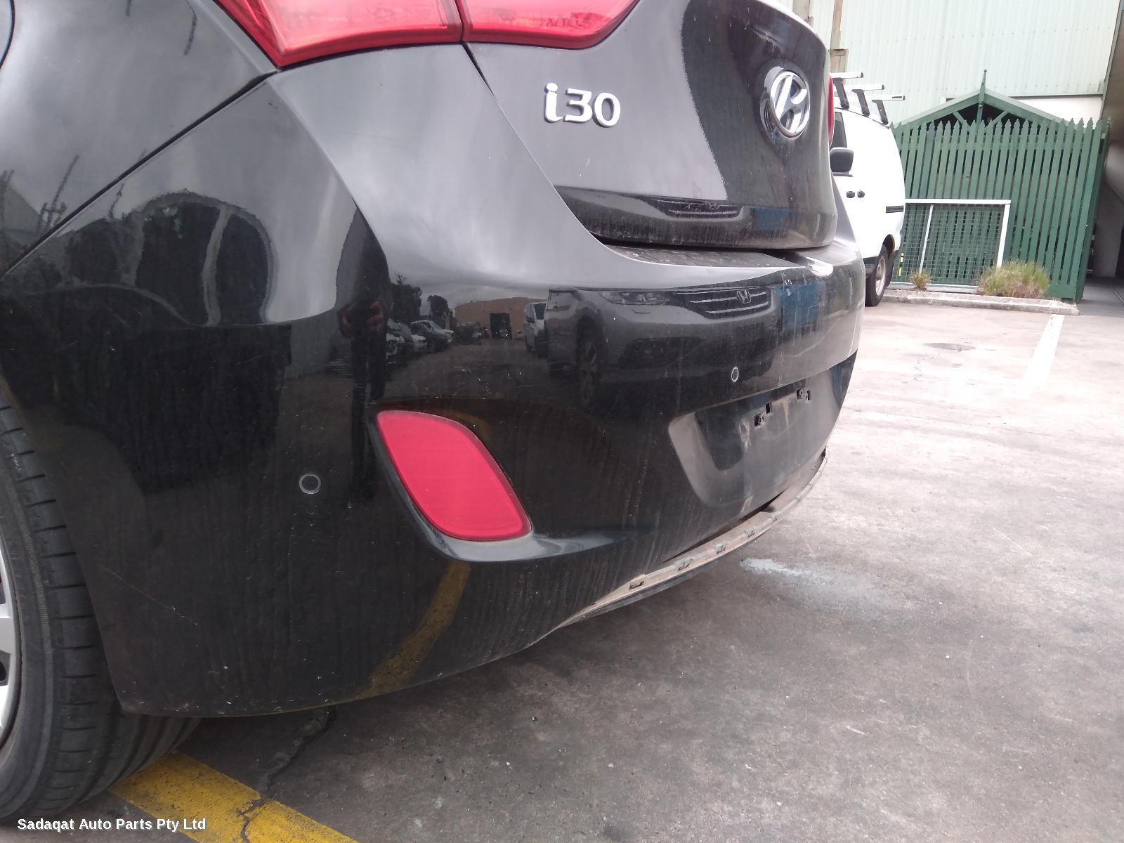 Hyundai I30 Left Door Mirror