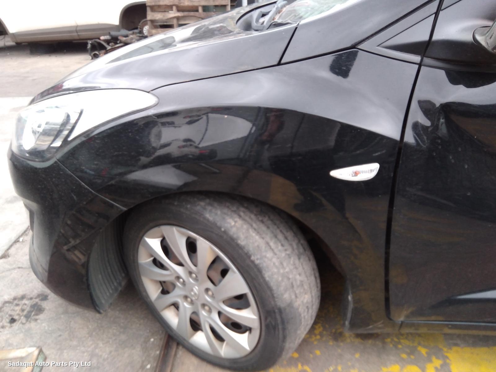Hyundai I30 Left Door Mirror