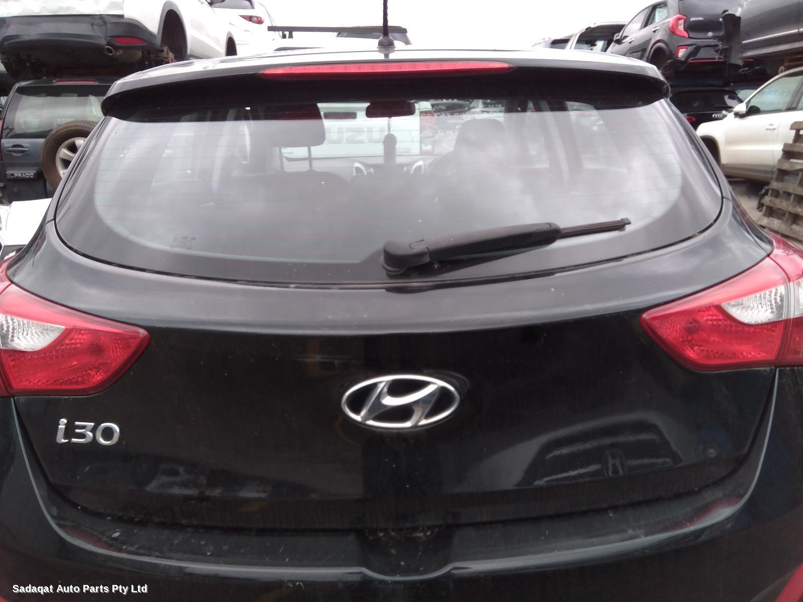 Hyundai I30 Left Door Mirror