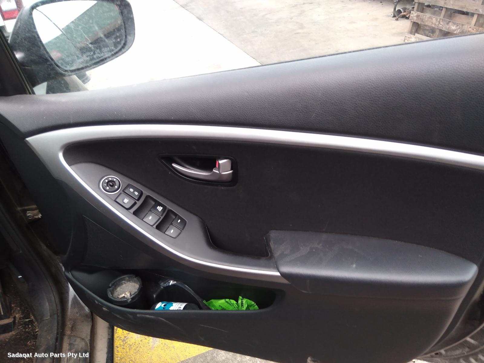 Hyundai I30 Left Door Mirror