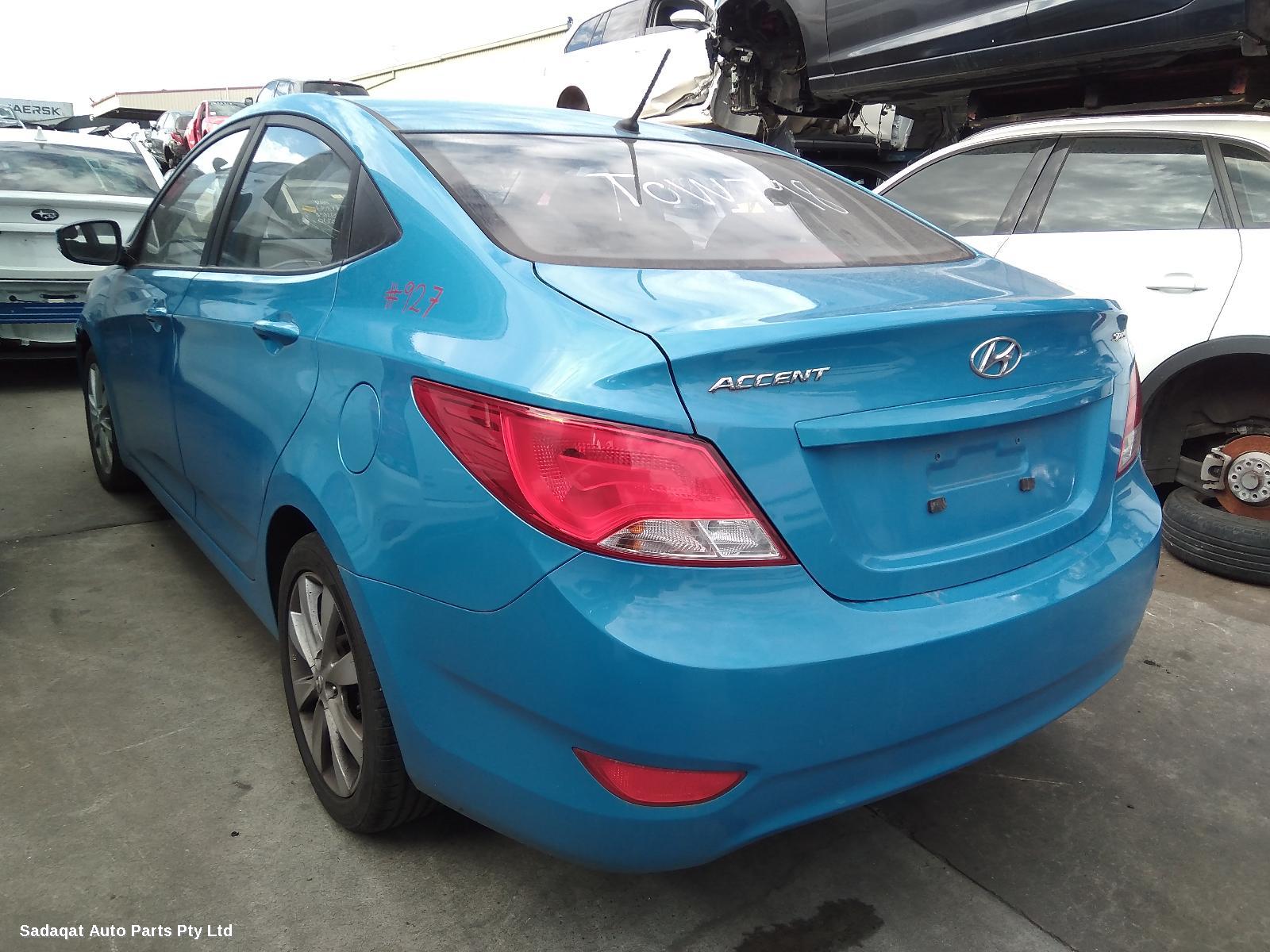 Hyundai Accent Left Guard