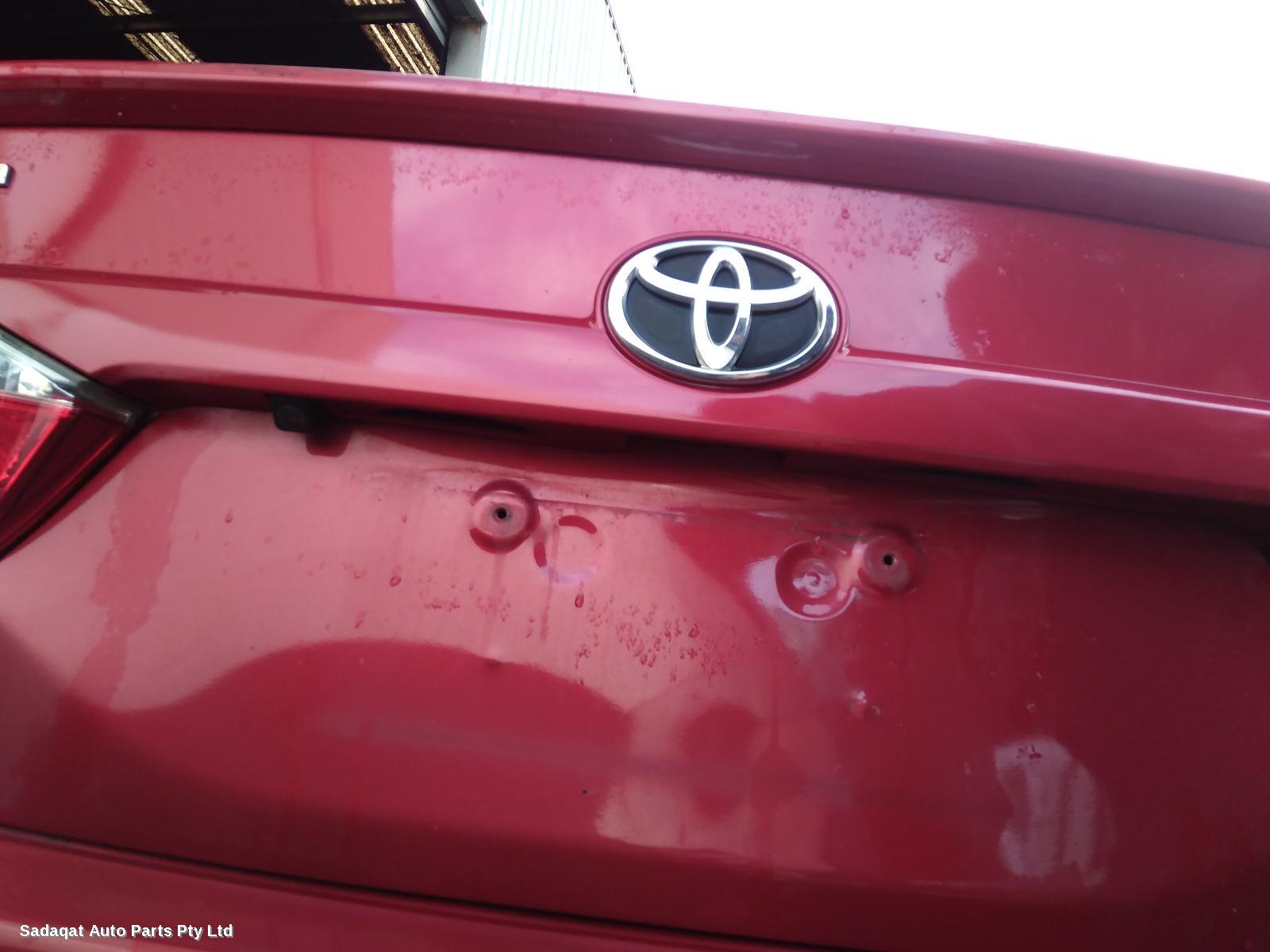 Toyota Aurion Left Door Mirror