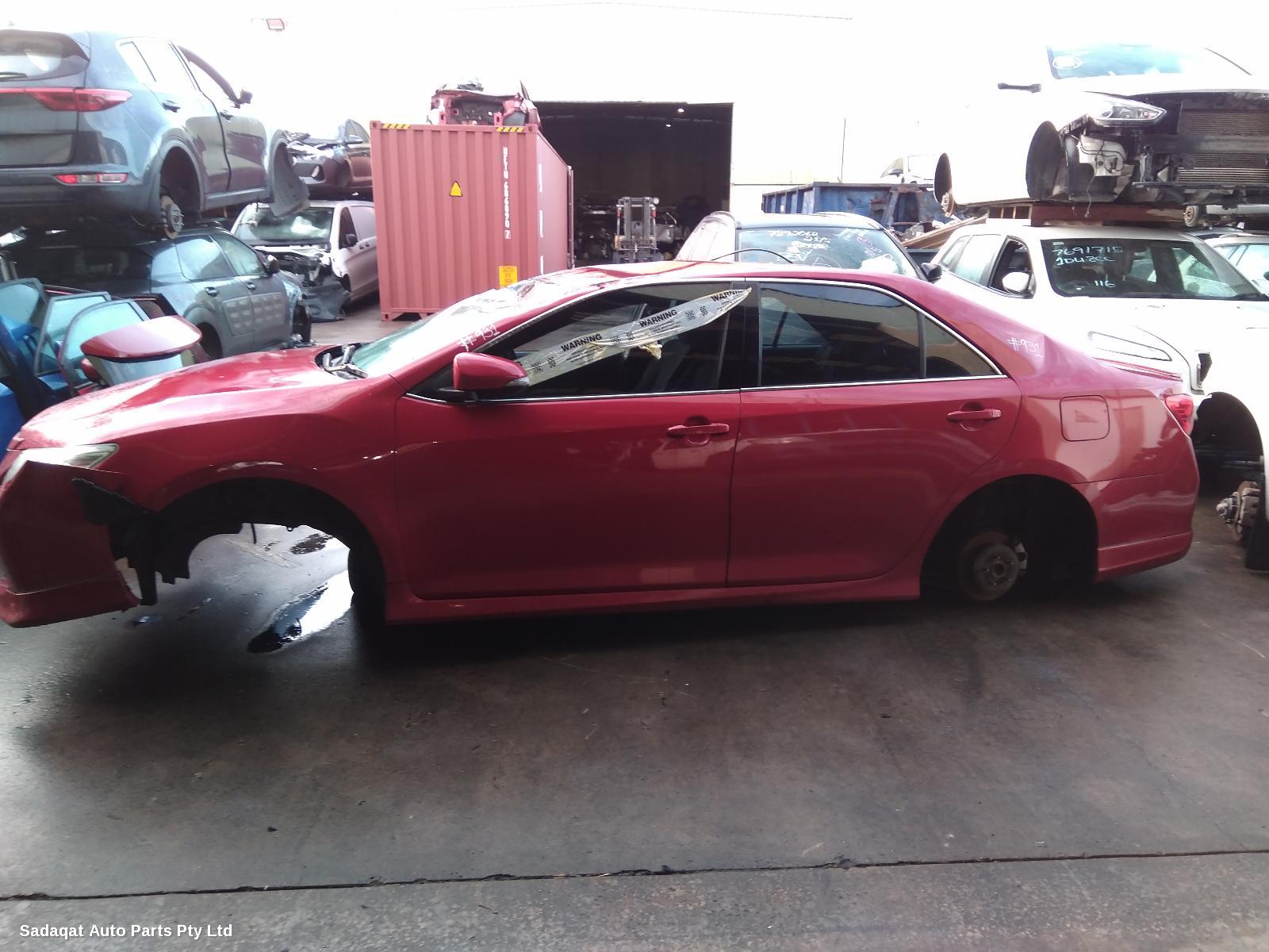 Toyota Aurion Left Door Mirror