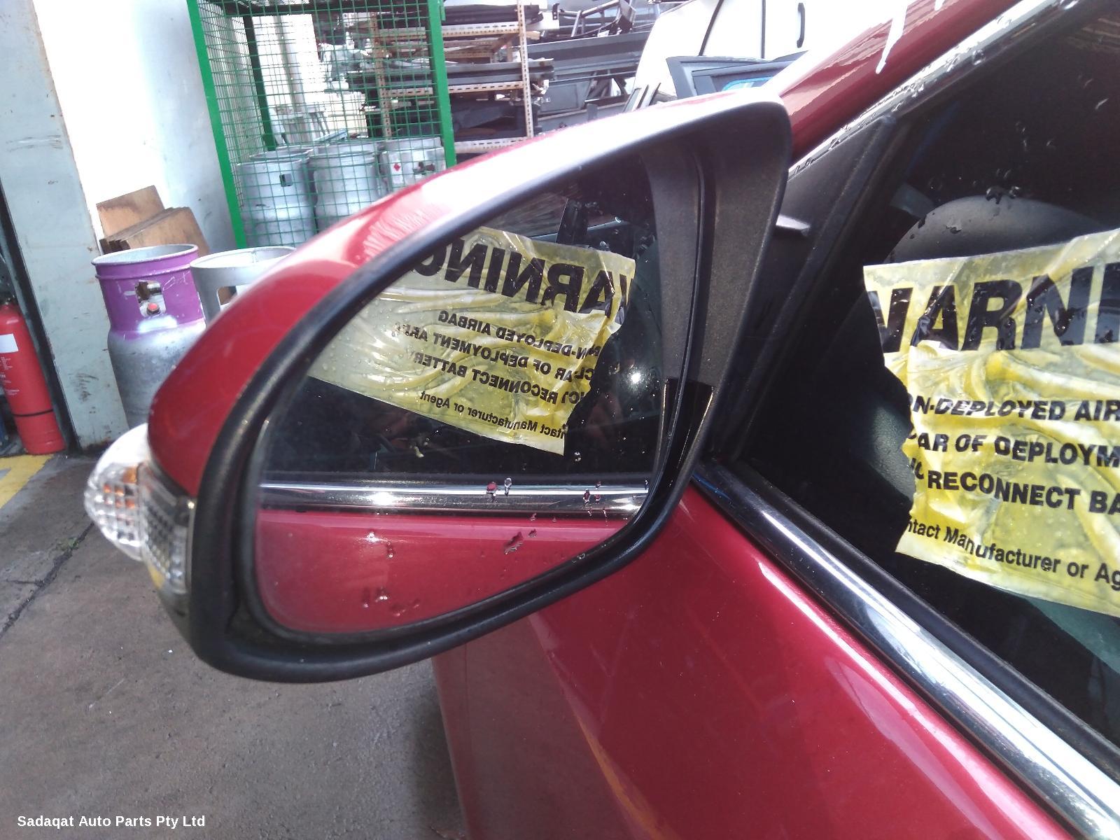 Toyota Aurion Left Door Mirror