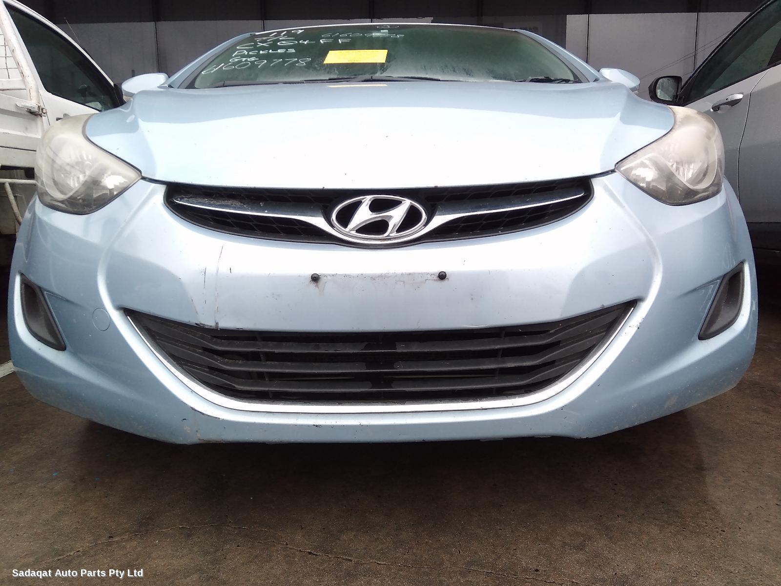 Hyundai Elantra Right Taillight