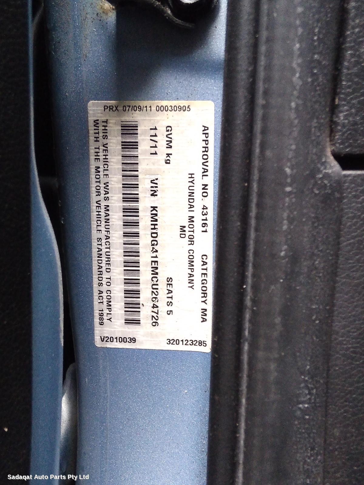 Hyundai Elantra Right Taillight