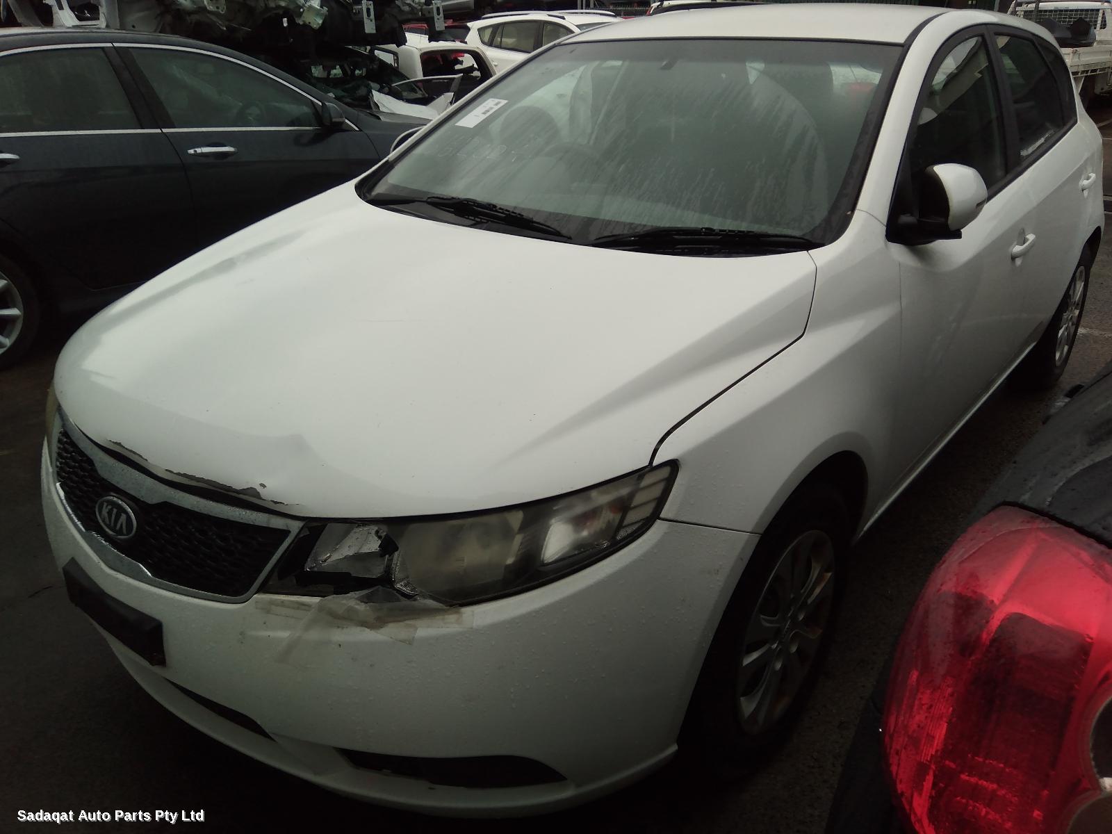 Kia Cerato R/bar Bracket/reinfo