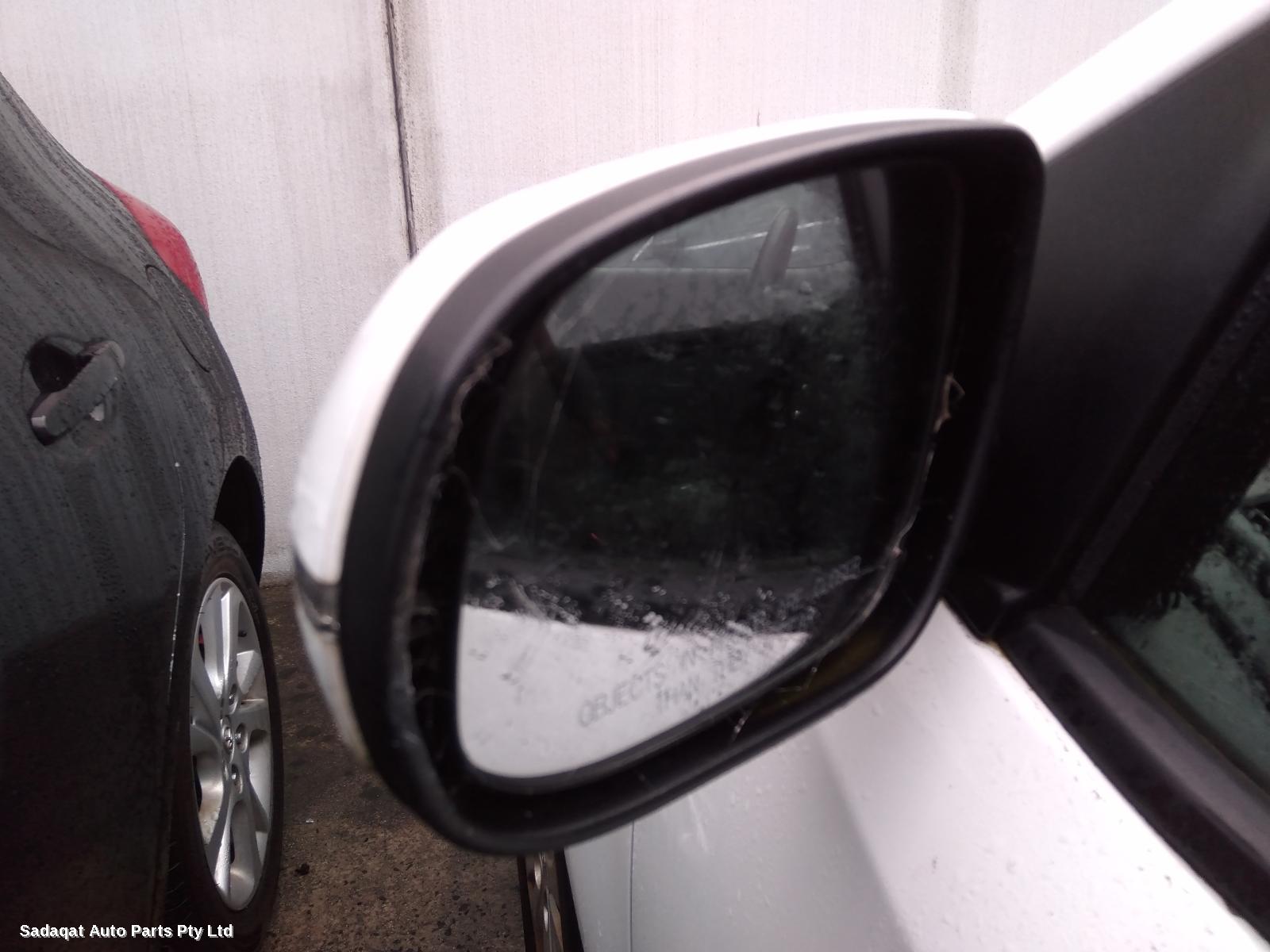 Kia Cerato R/bar Bracket/reinfo