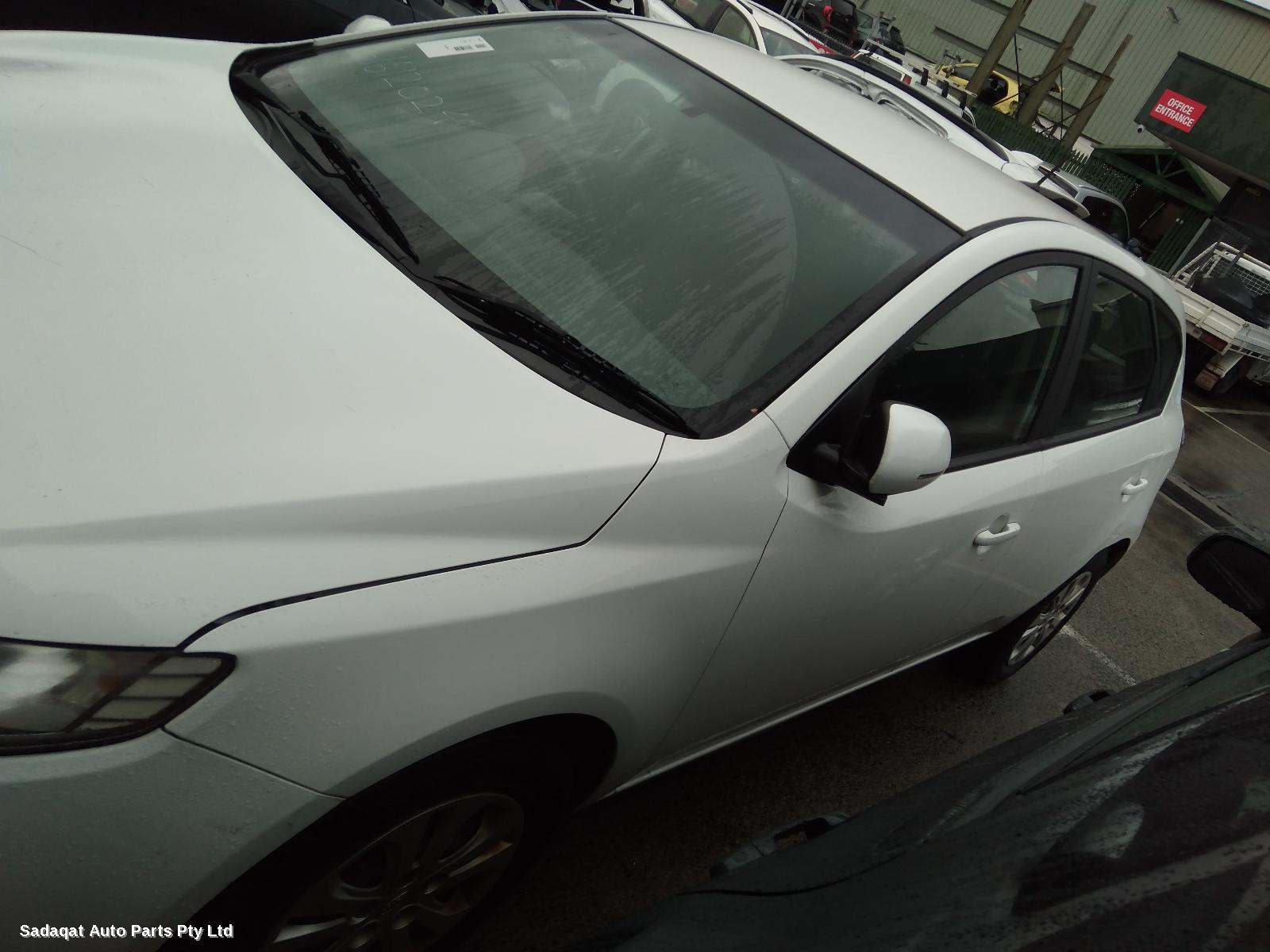 Kia Cerato R/bar Bracket/reinfo