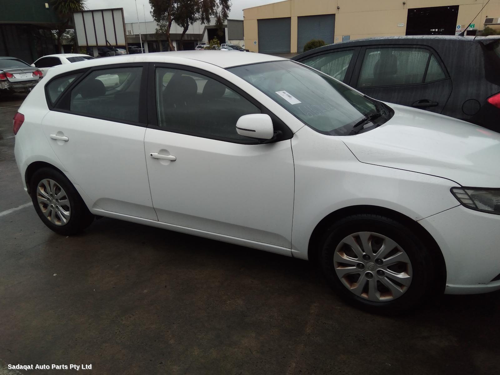 Kia Cerato R/bar Bracket/reinfo