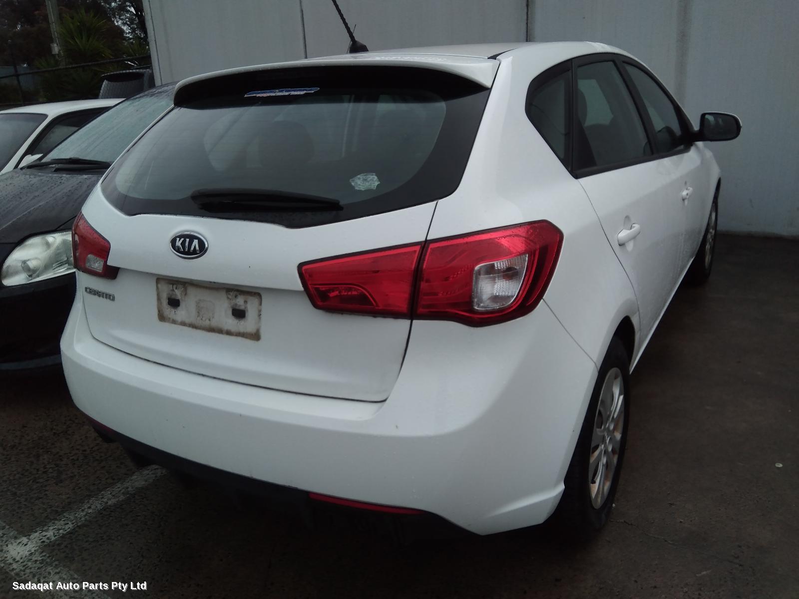 Kia Cerato R/bar Bracket/reinfo