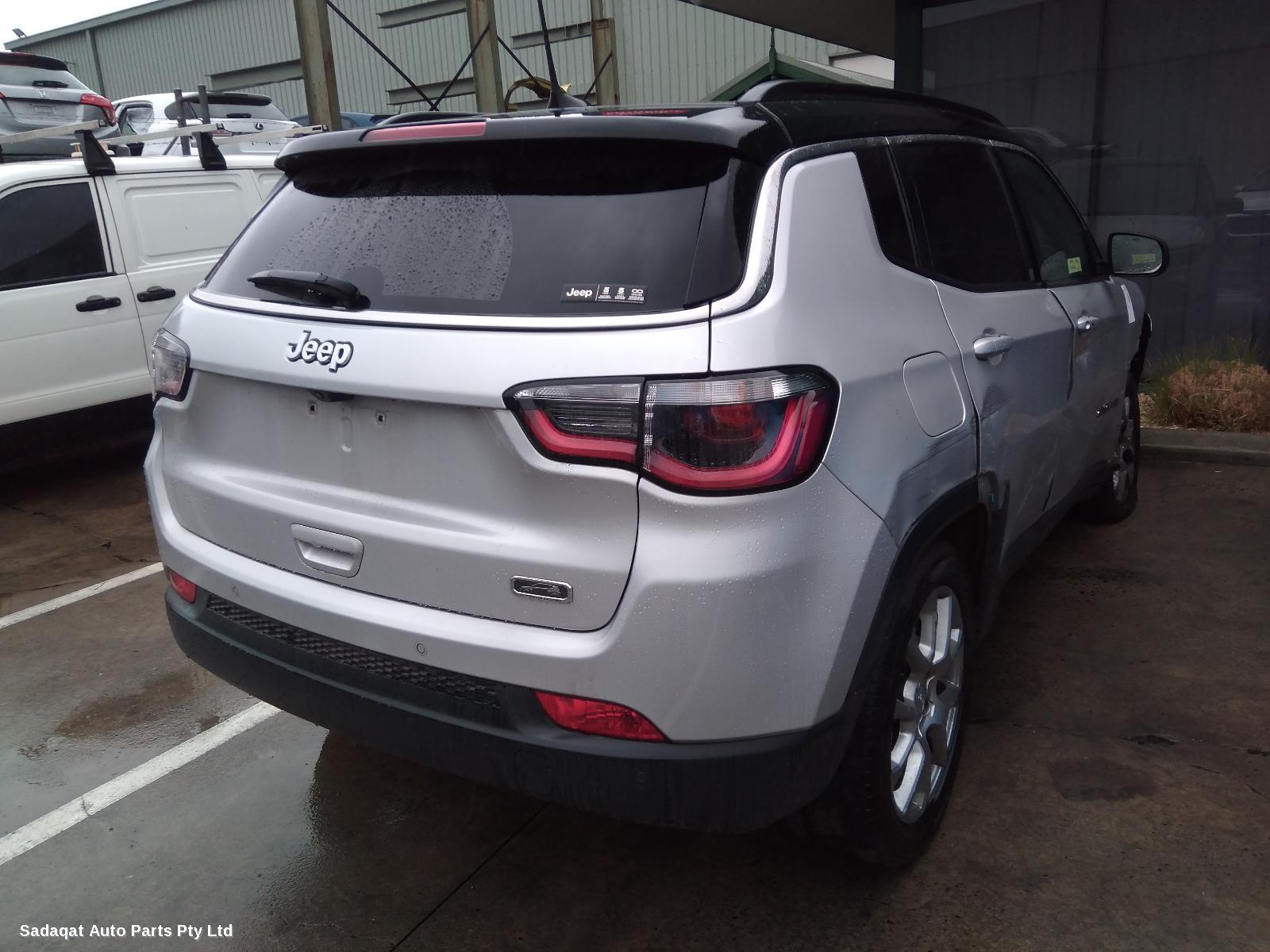 Jeep Compass Radio/cd/dvd/sat/tv