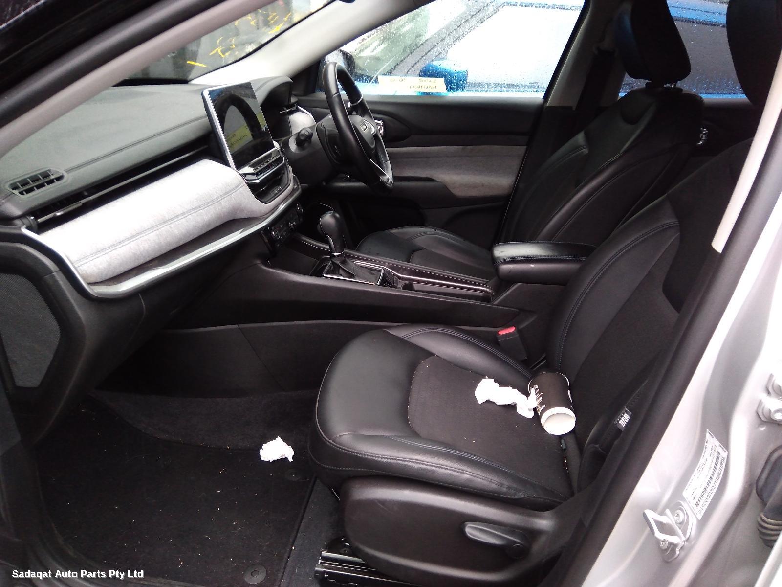 Jeep Compass Radio/cd/dvd/sat/tv