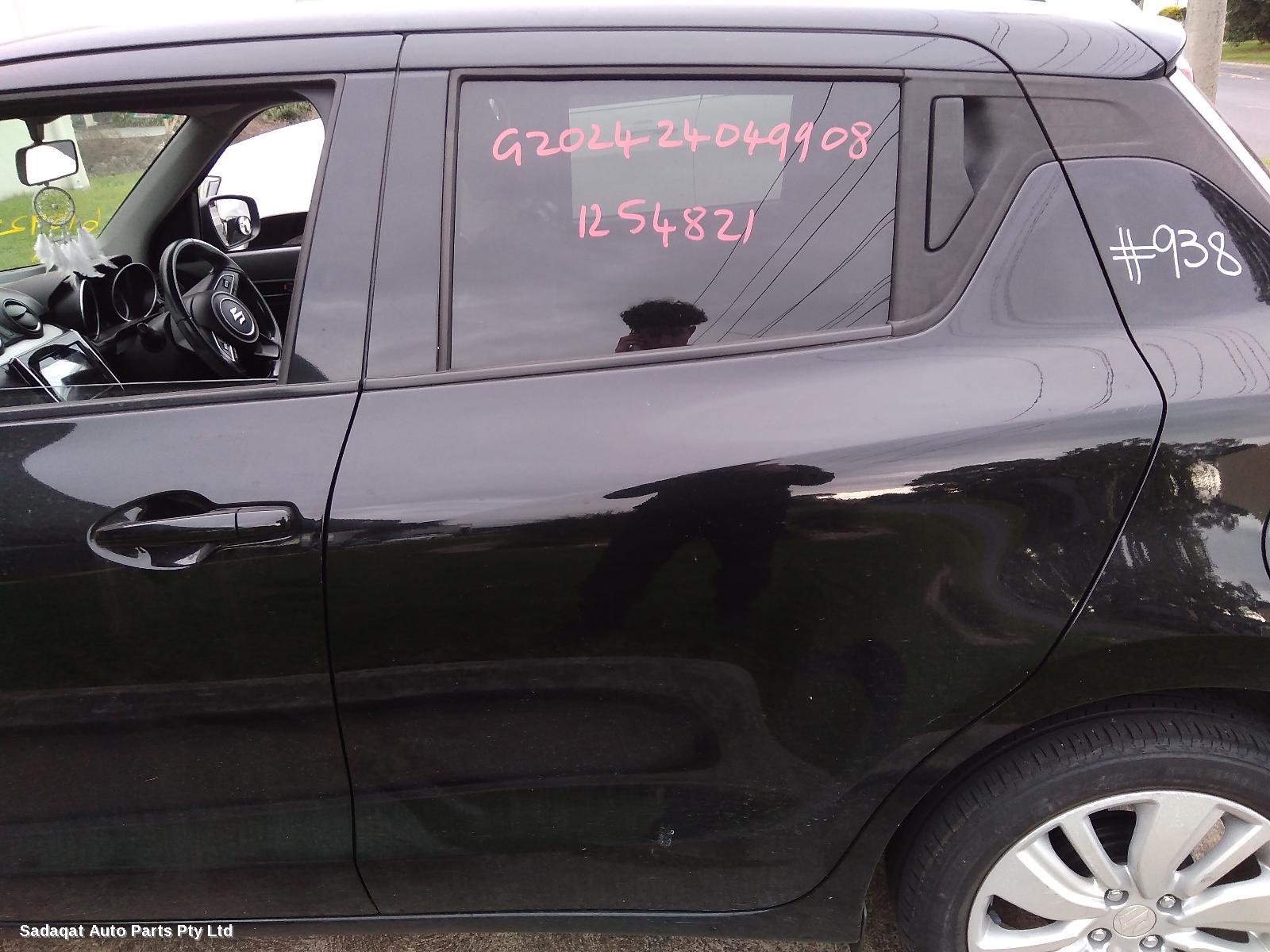 Suzuki Swift Right Door Mirror