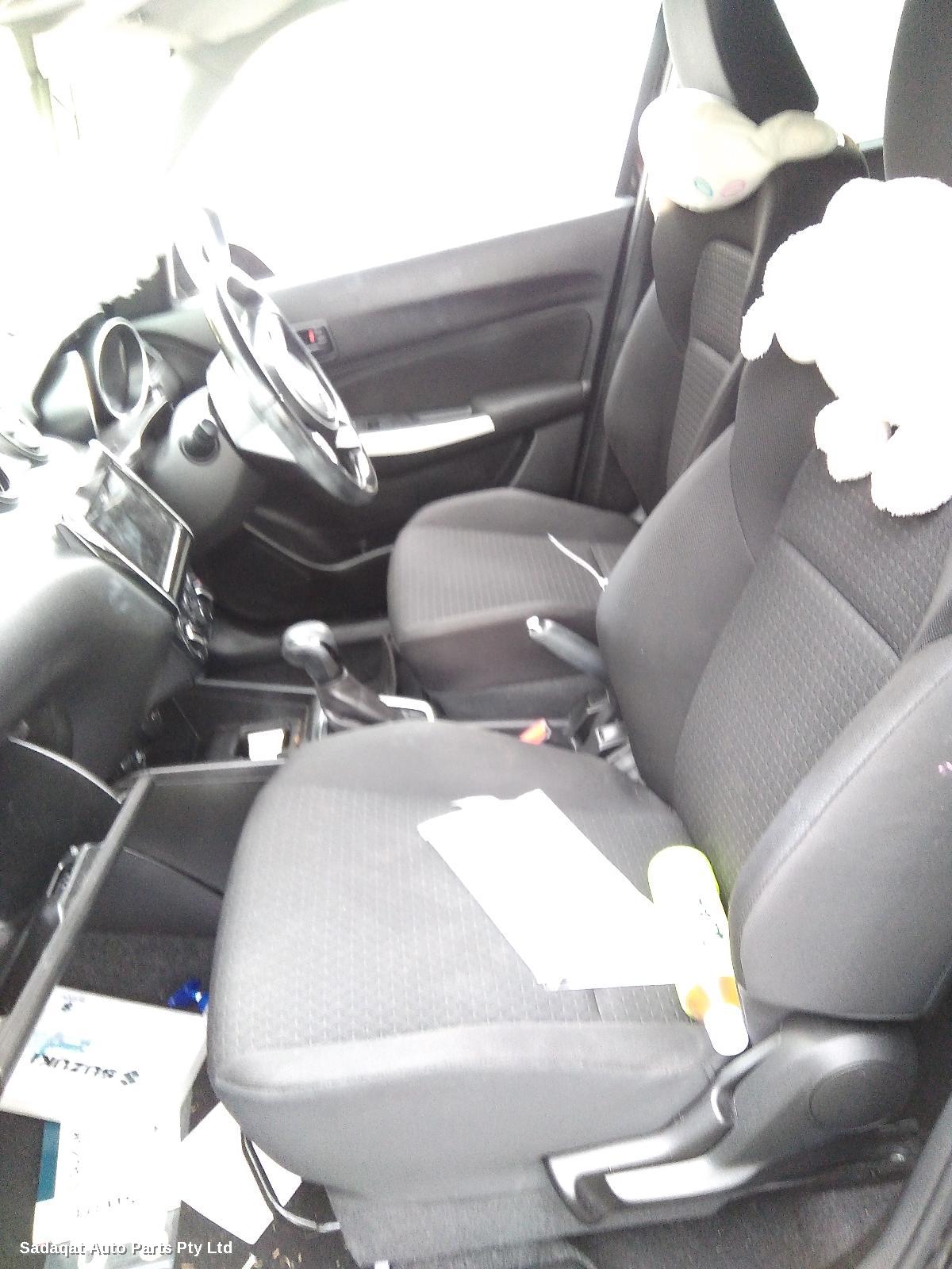 Suzuki Swift Right Door Mirror