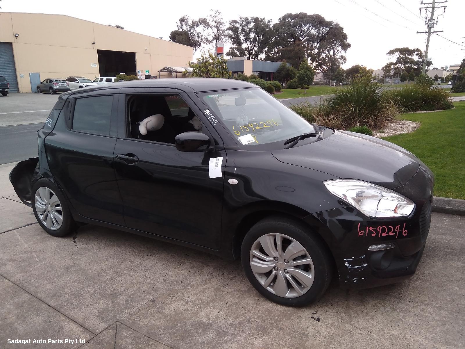 Suzuki Swift Right Door Mirror