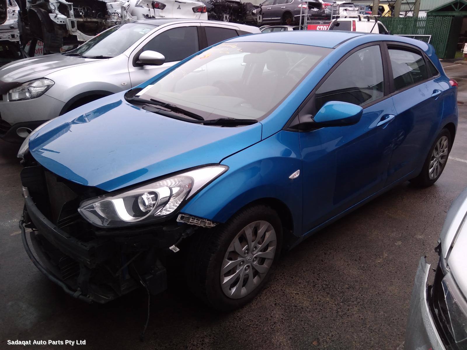 Hyundai I30 Left Door Mirror