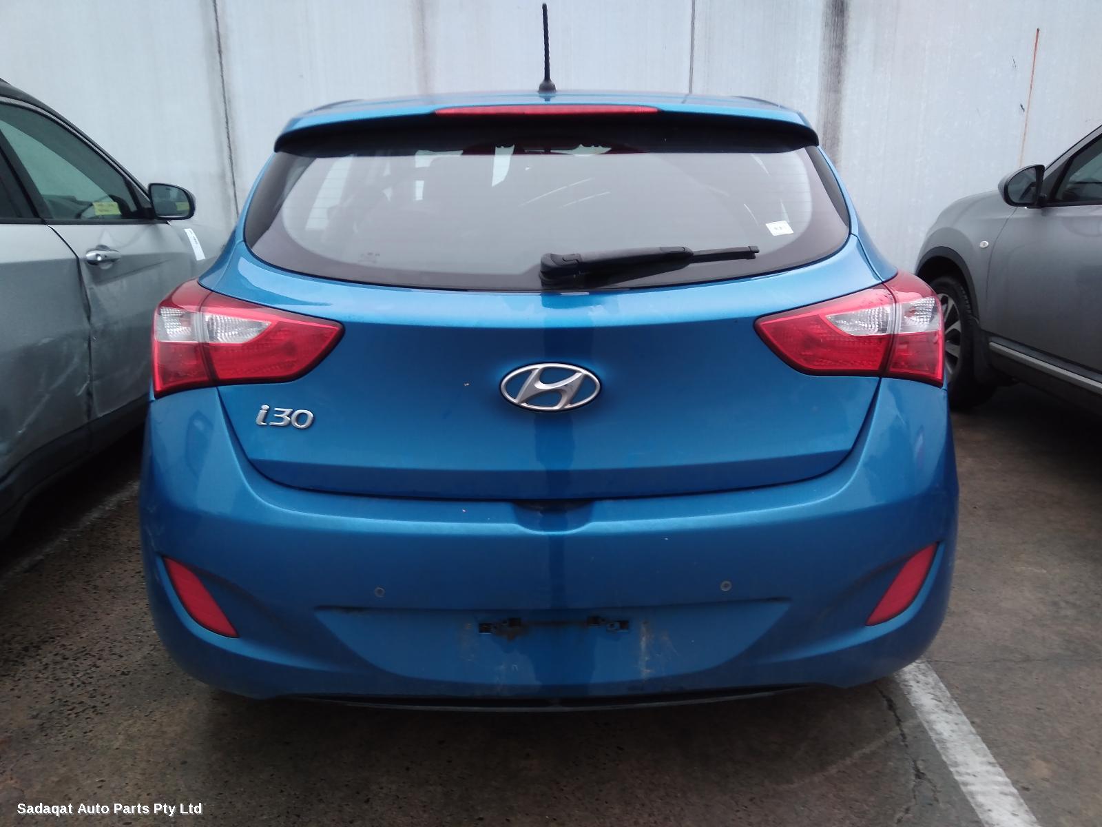Hyundai I30 Left Door Mirror