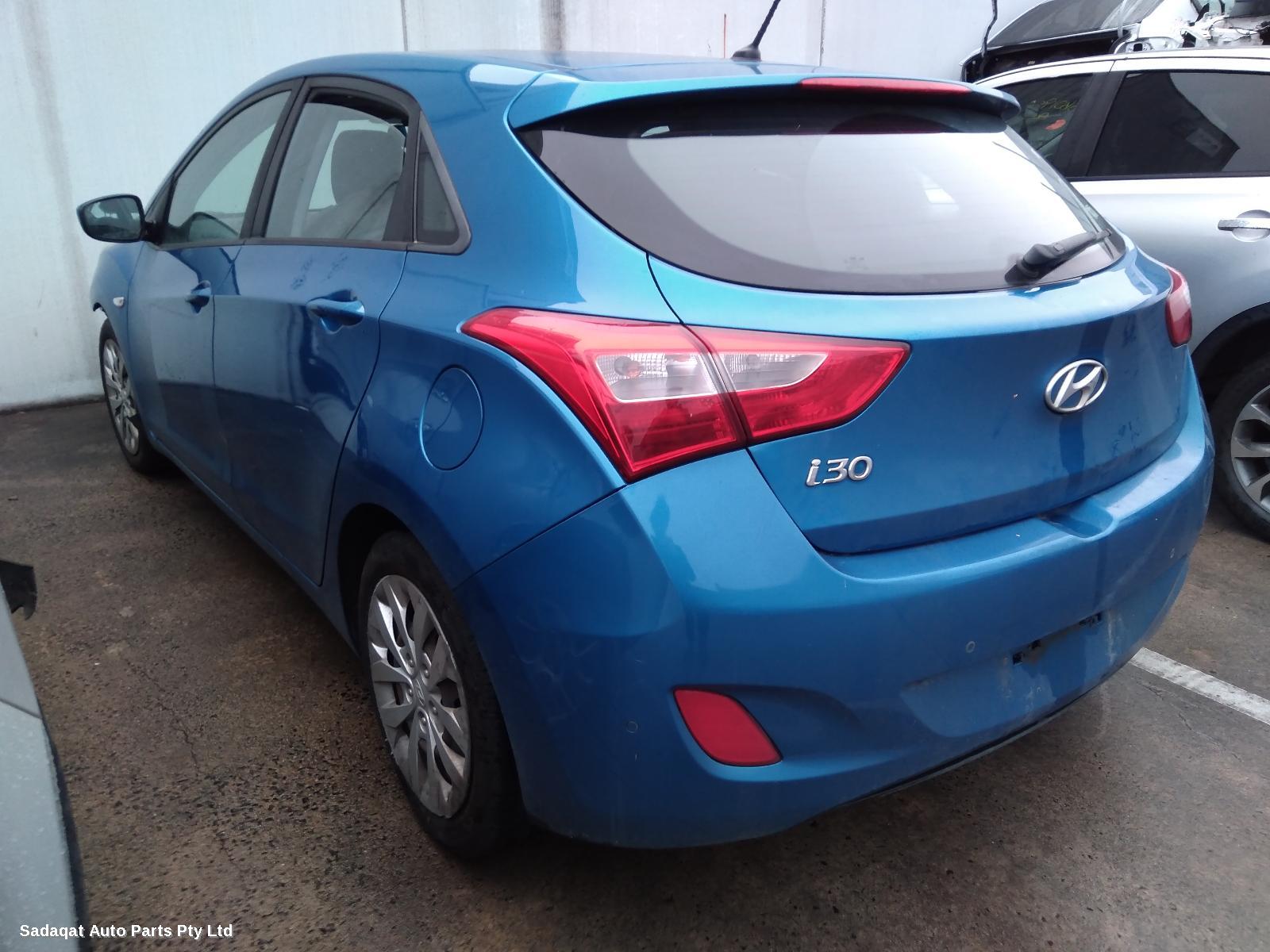 Hyundai I30 Left Door Mirror