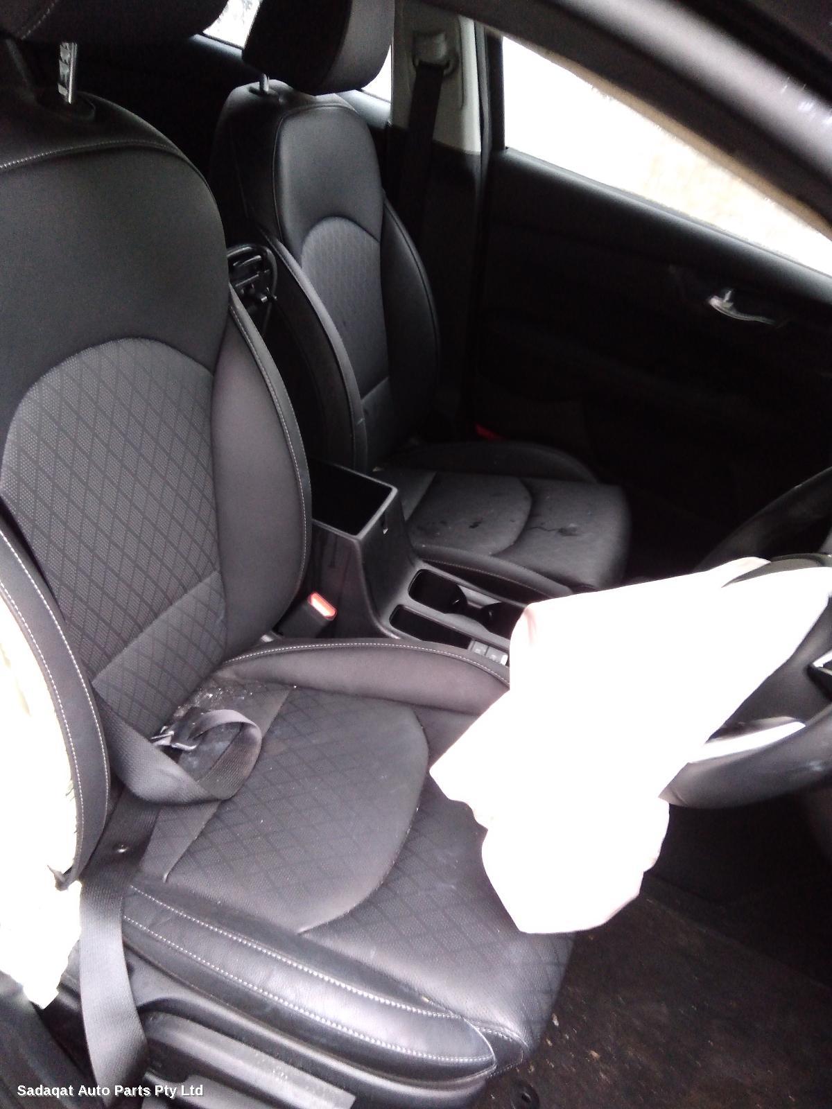 Kia Cerato Right Rear Trailing Arm