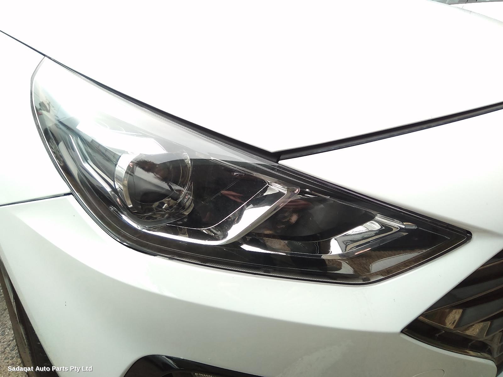 Hyundai I30 Right Indicator/fog/side