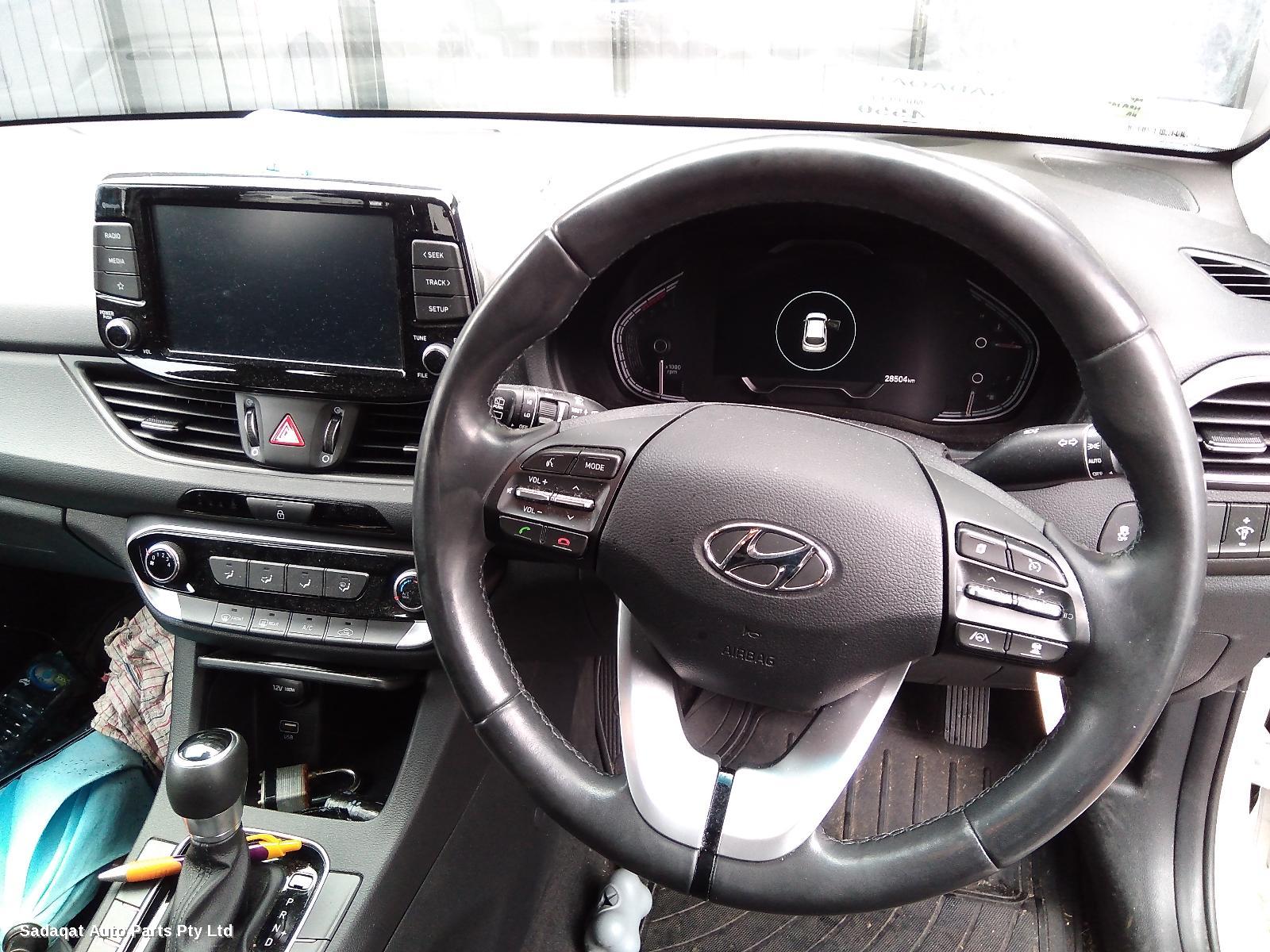 Hyundai I30 Right Indicator/fog/side