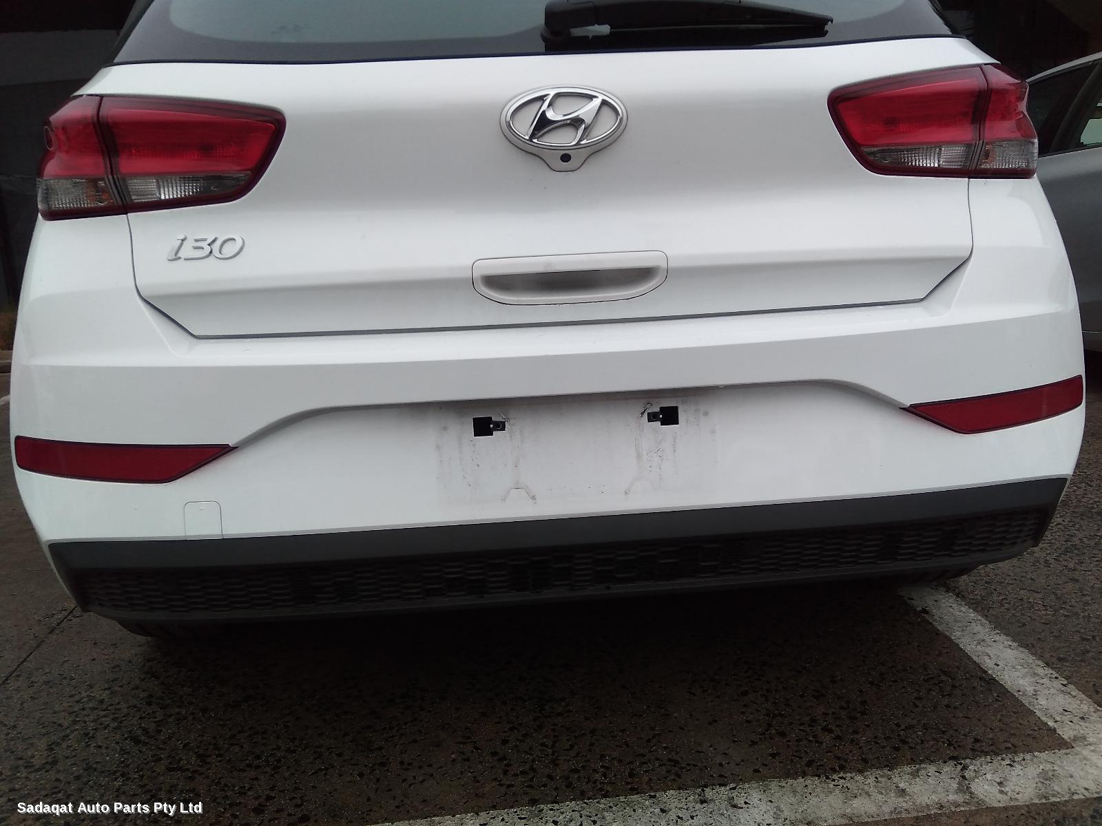 Hyundai I30 Right Indicator/fog/side